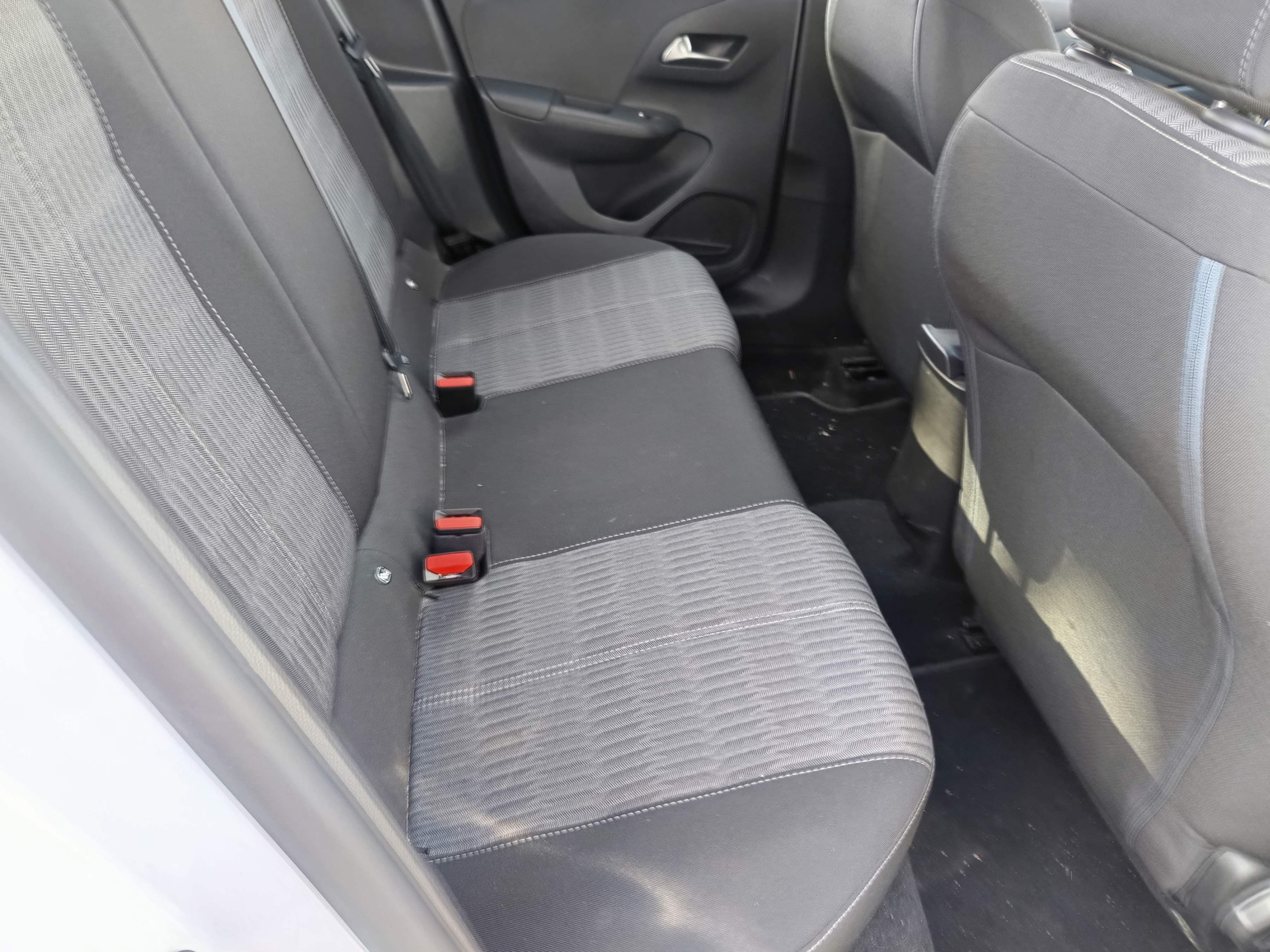 Opel Corsa Edition 1.5D · Année 2022 — image 19