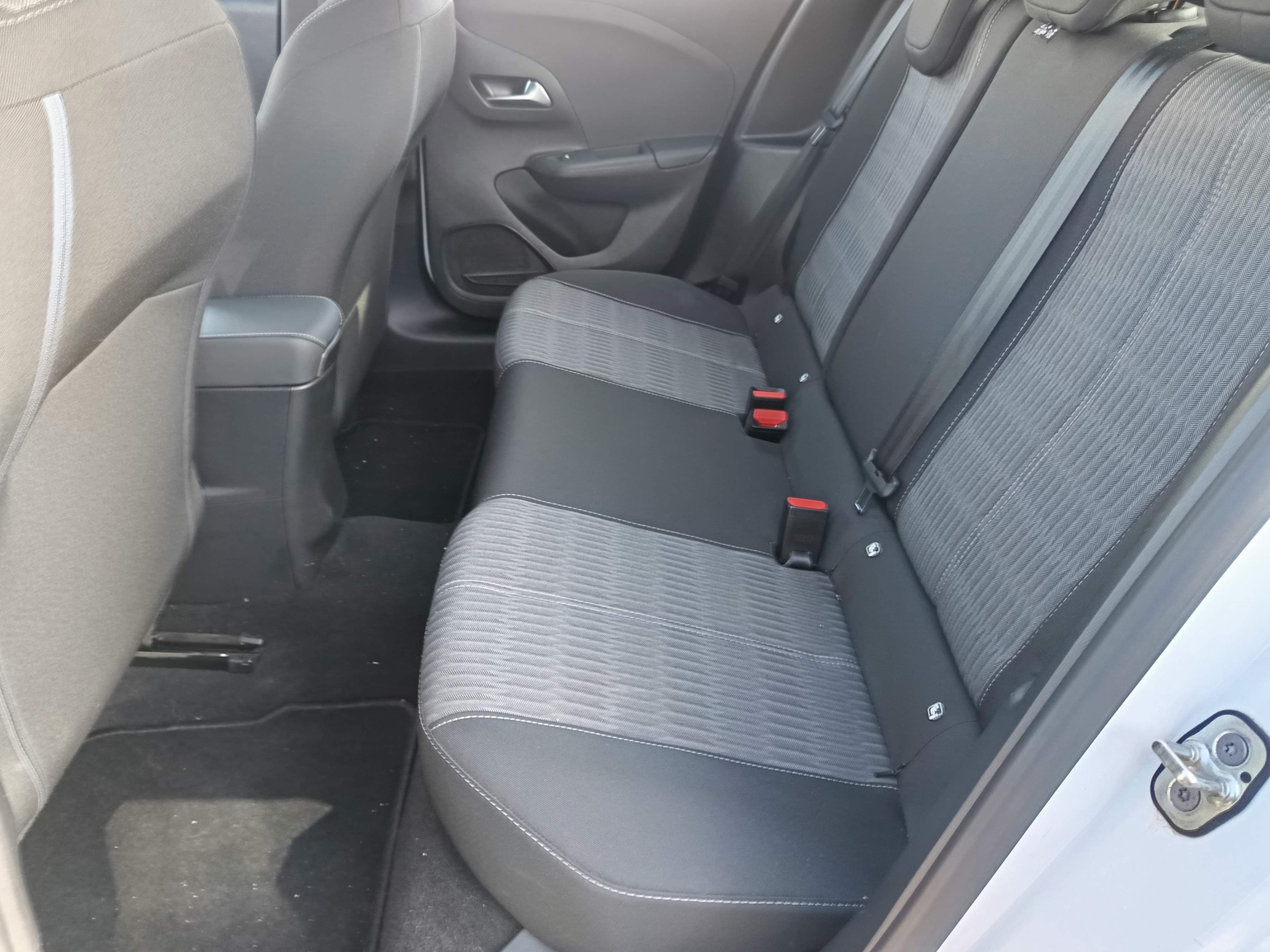 Opel Corsa Edition 1.5D · Ano 2022 — imagem 25