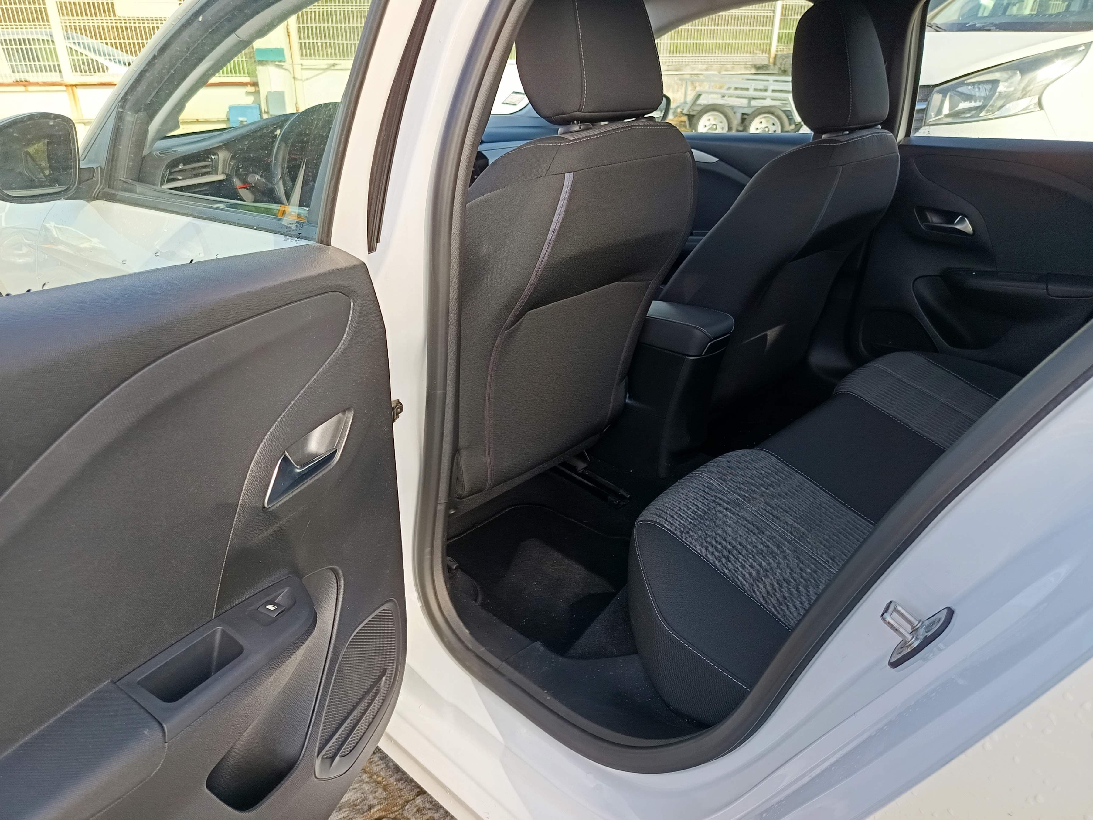 Opel Corsa Edition 1.5D · Ano 2022 — imagem 23