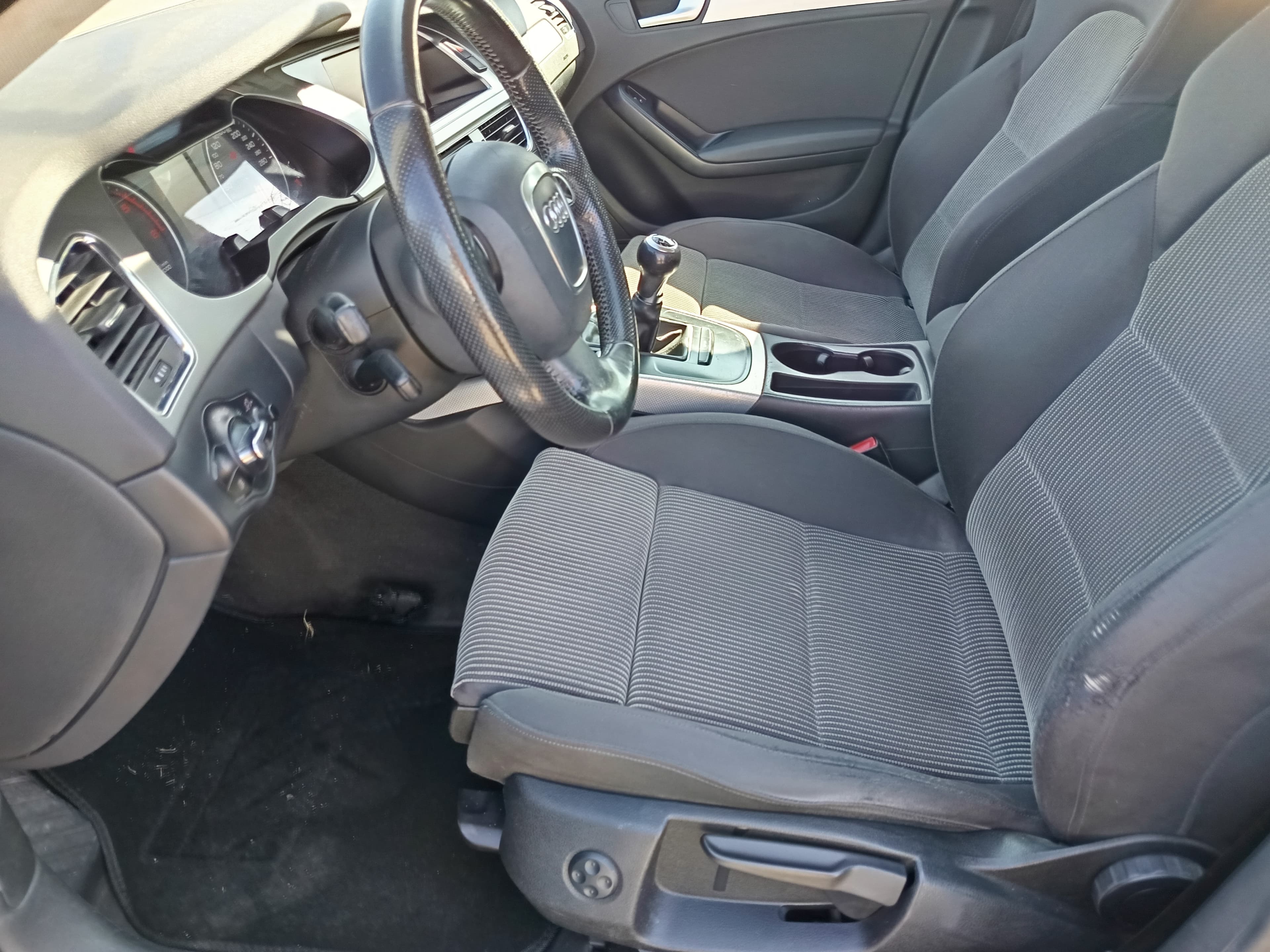 Audi A4 2.0TDI · Ano 2008 — imagem 30