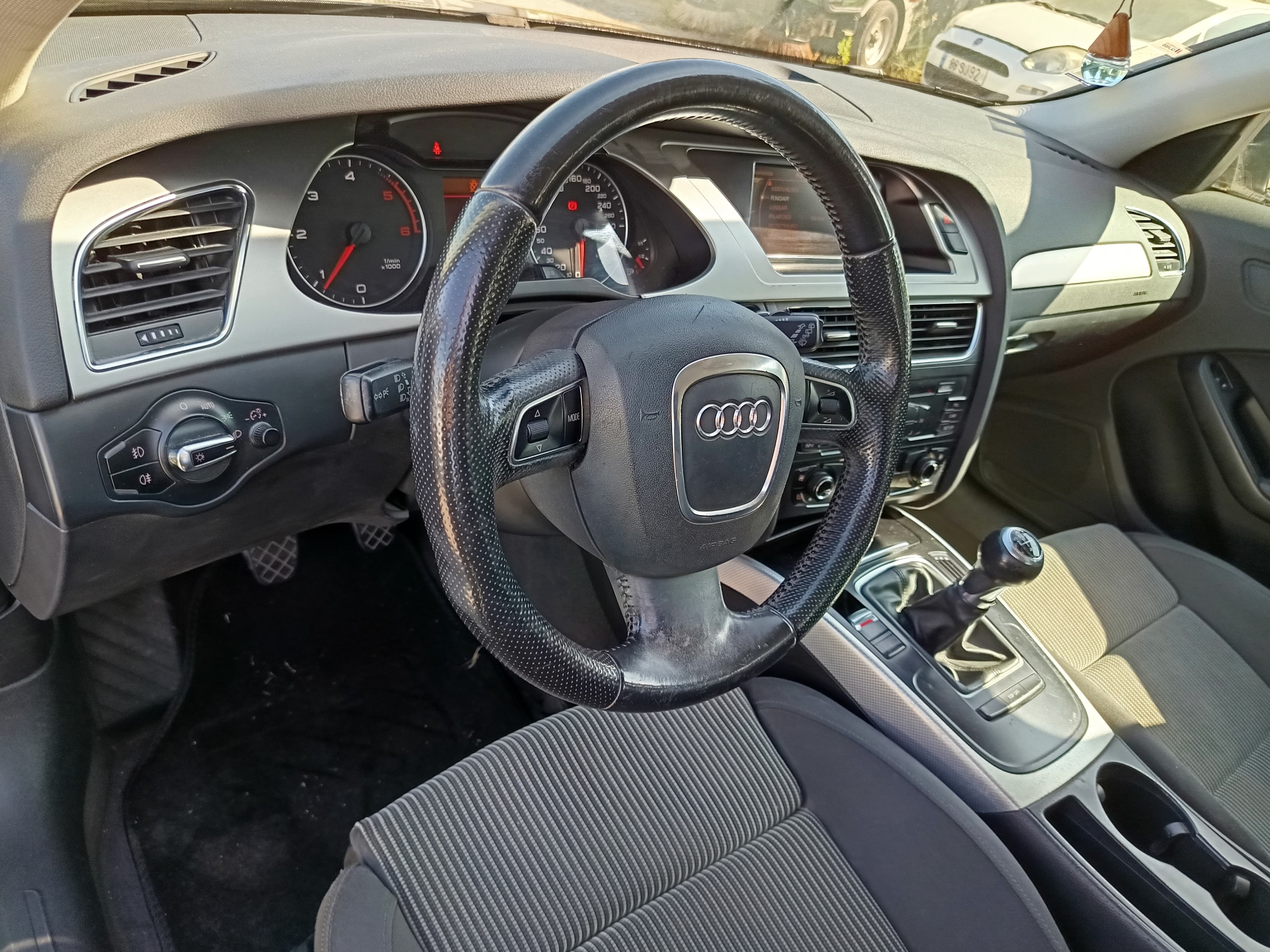 Audi A4 2.0TDI · Ano 2008 — imagem 31