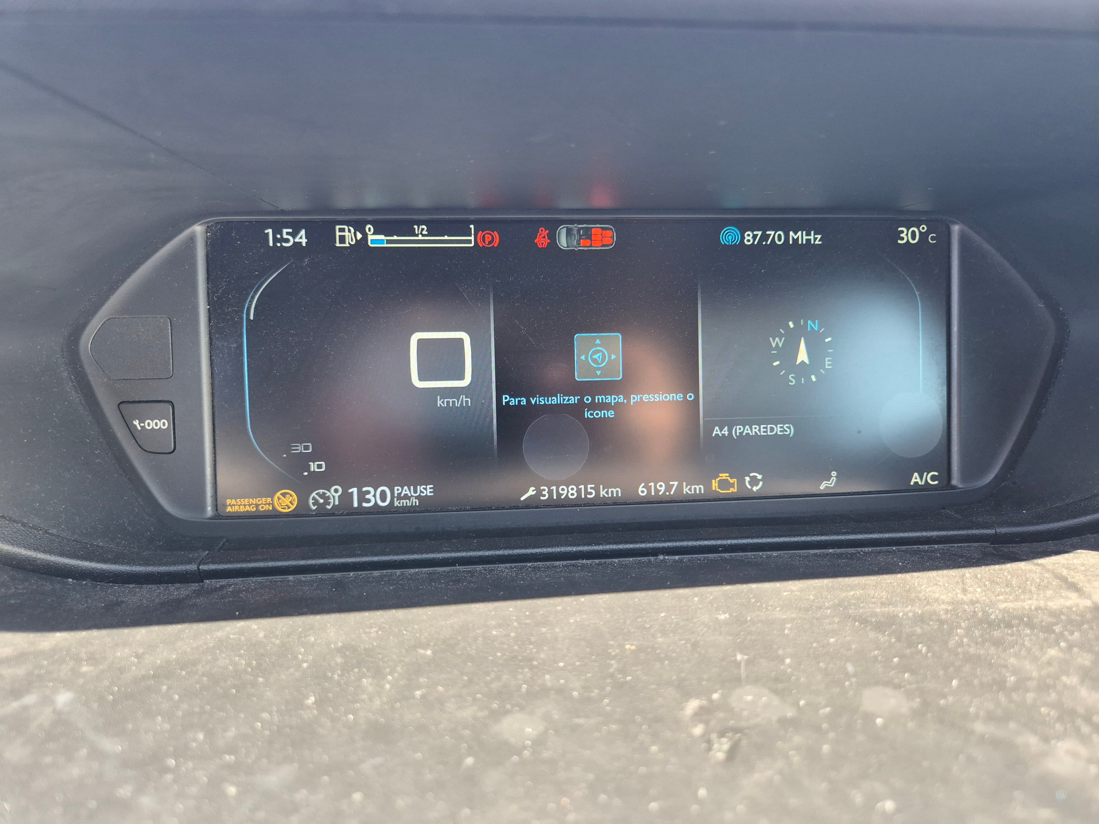 Citroën C4 Grand Picasso · Ano 2015 — imagem 37