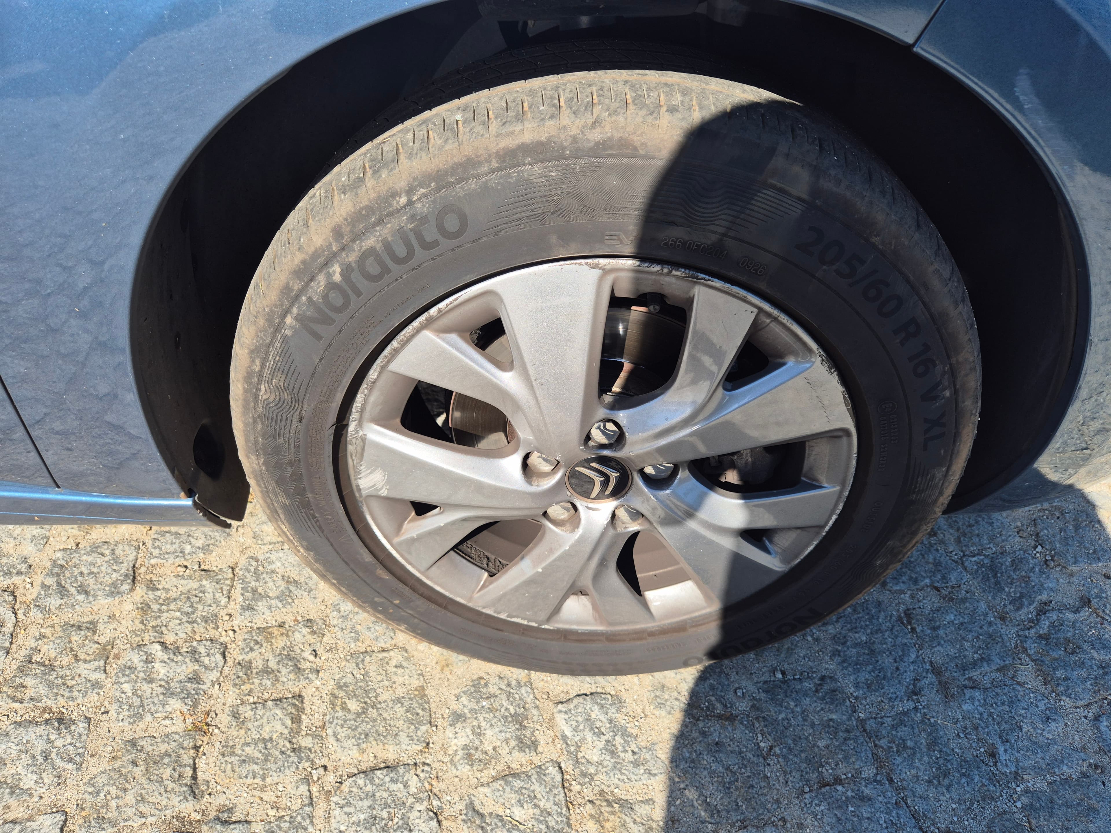 Citroën C4 Grand Picasso · Ano 2015 — imagem 9