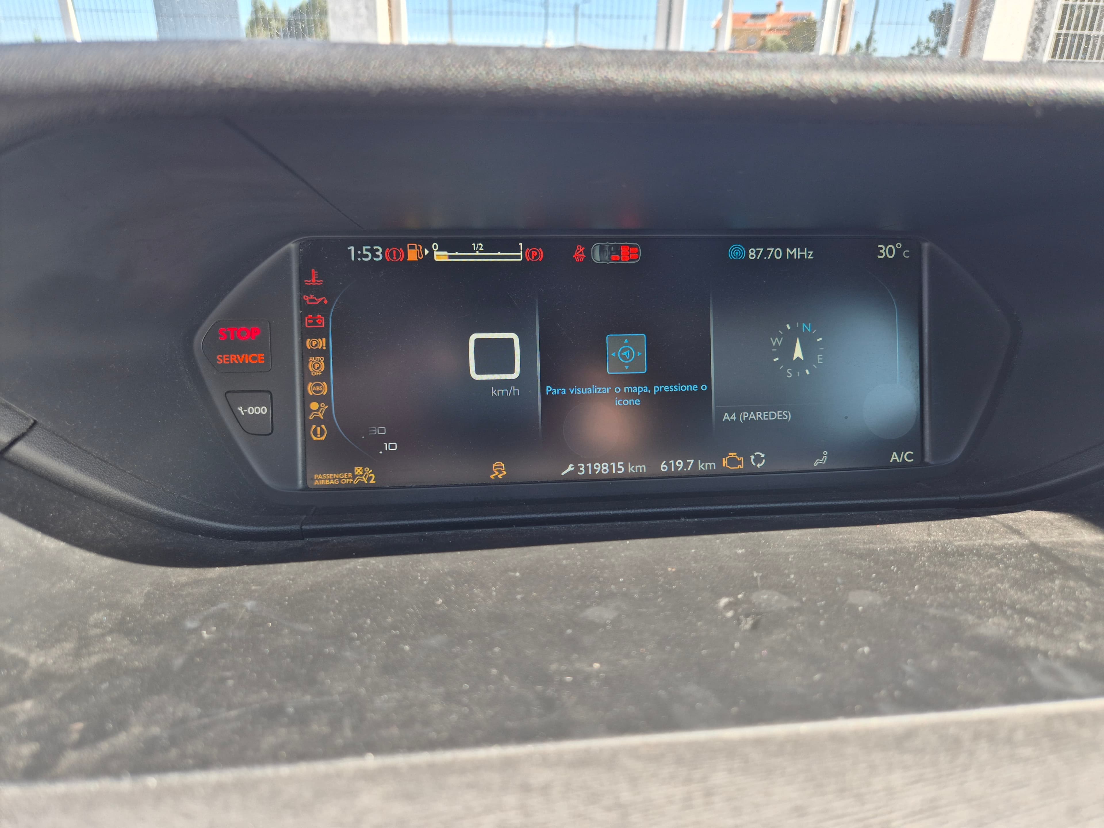 Citroën C4 Grand Picasso · Ano 2015 — imagem 36