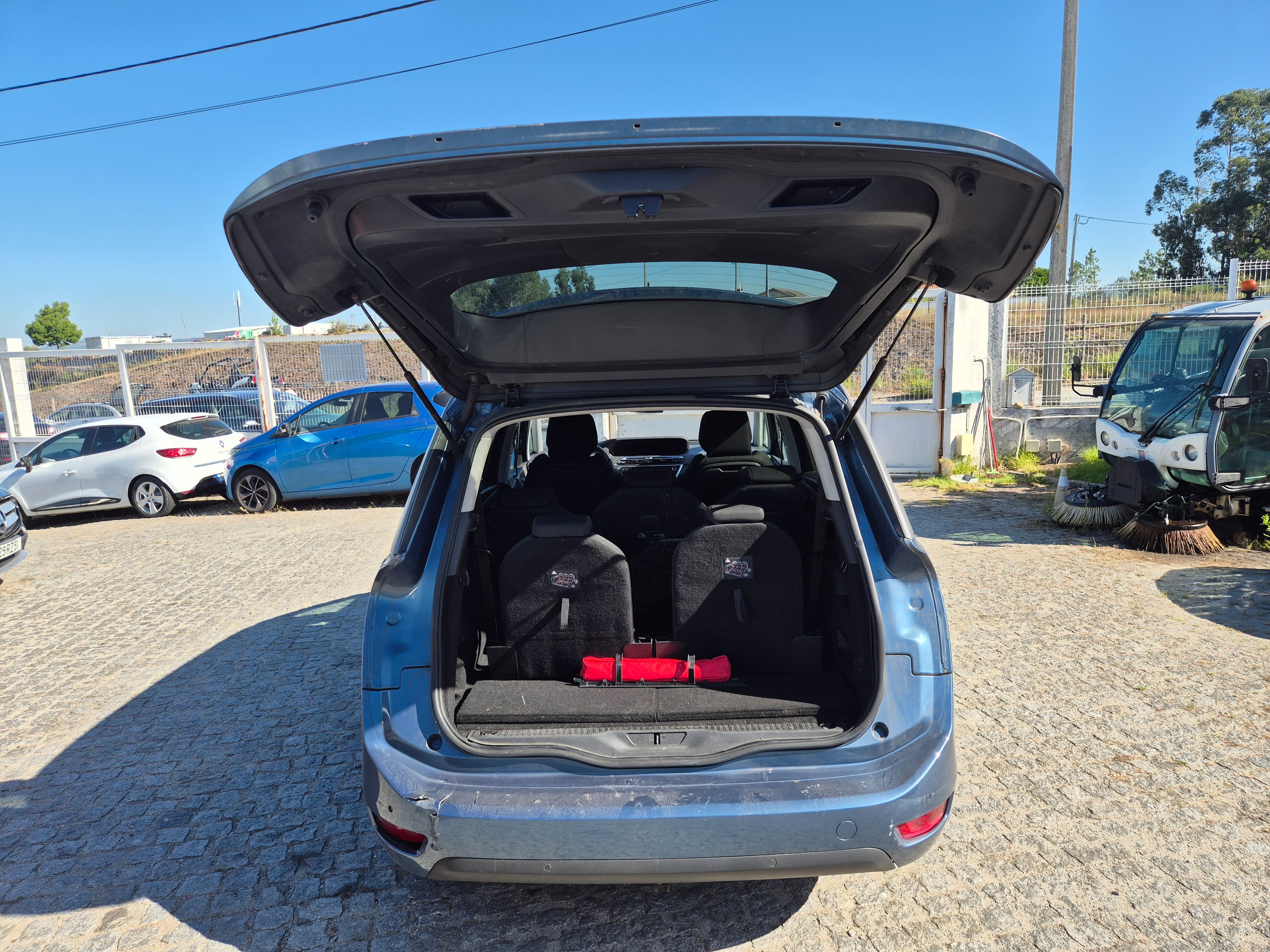 Citroën C4 Grand Picasso · Ano 2015 — imagem 12