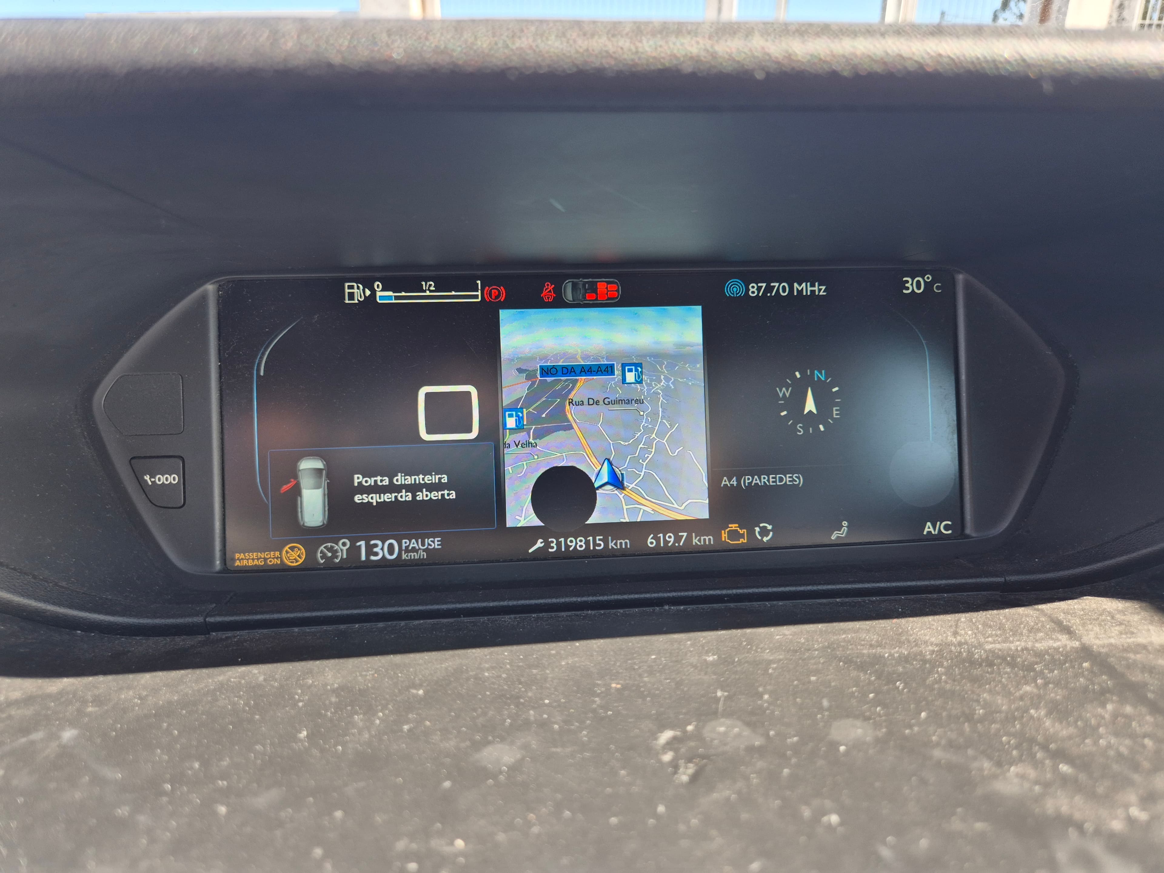 Citroën C4 Grand Picasso · Ano 2015 — imagem 39
