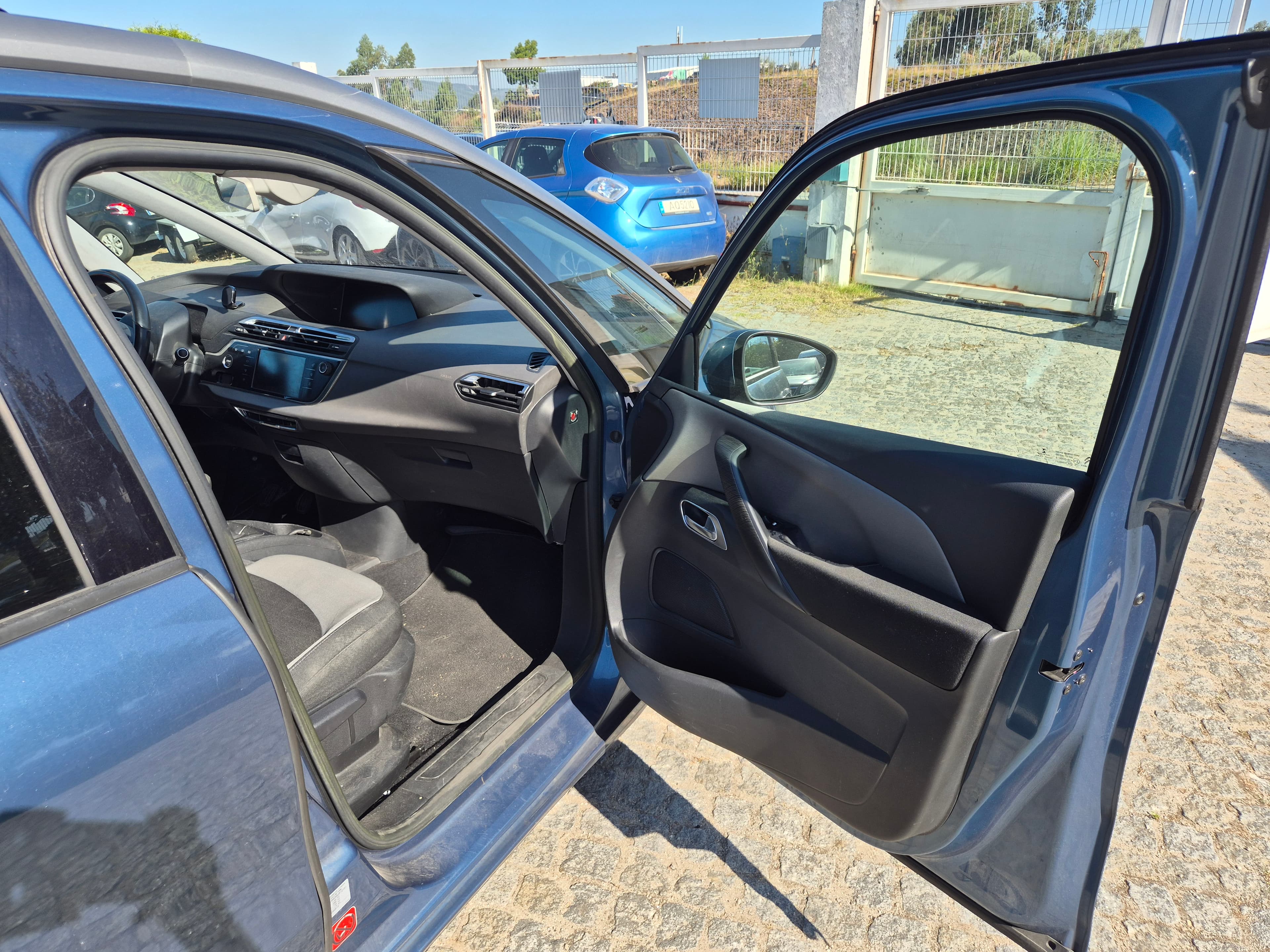 Citroën C4 Grand Picasso · Ano 2015 — imagem 19