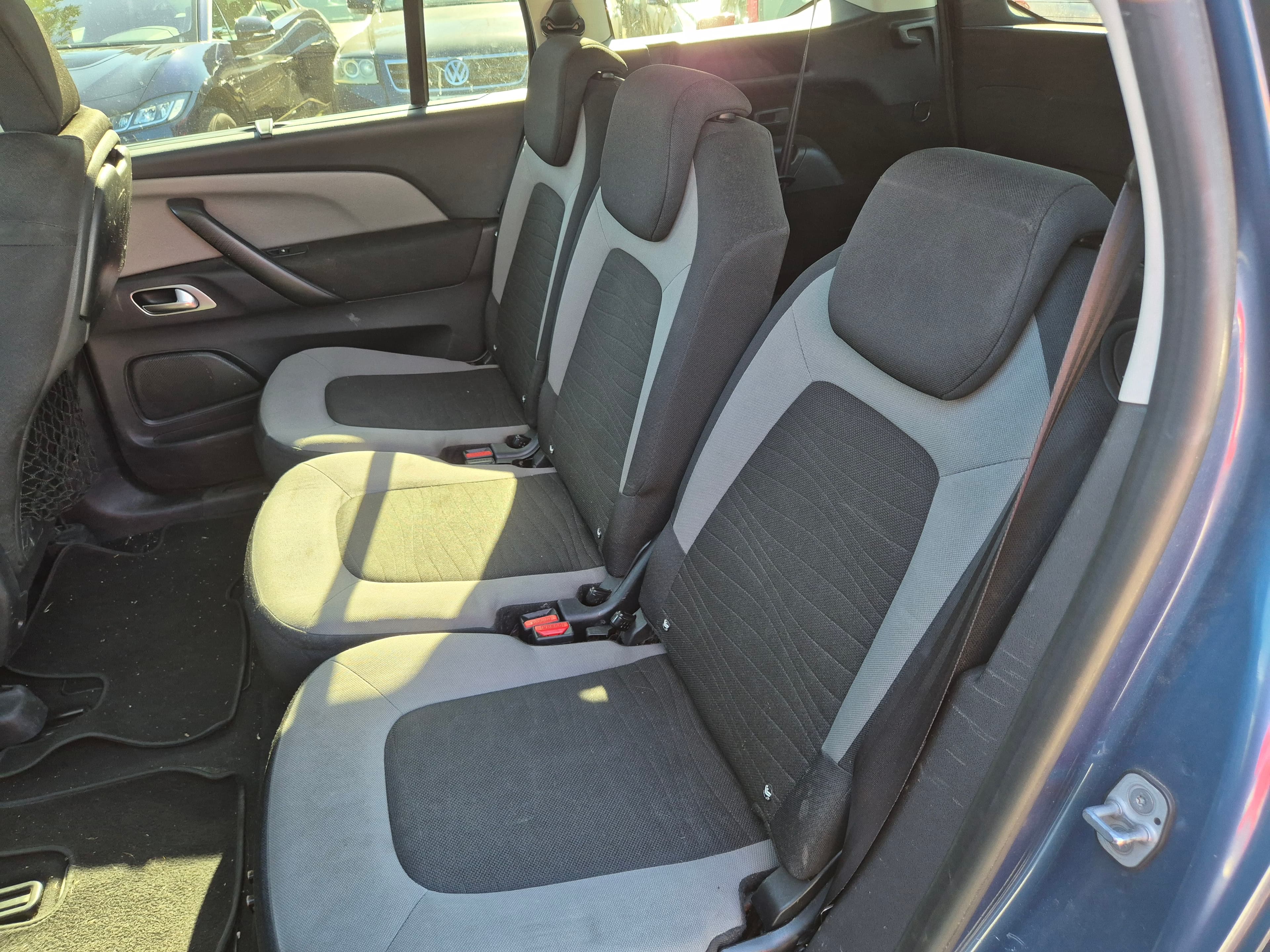 Citroën C4 Grand Picasso · Ano 2015 — imagem 24