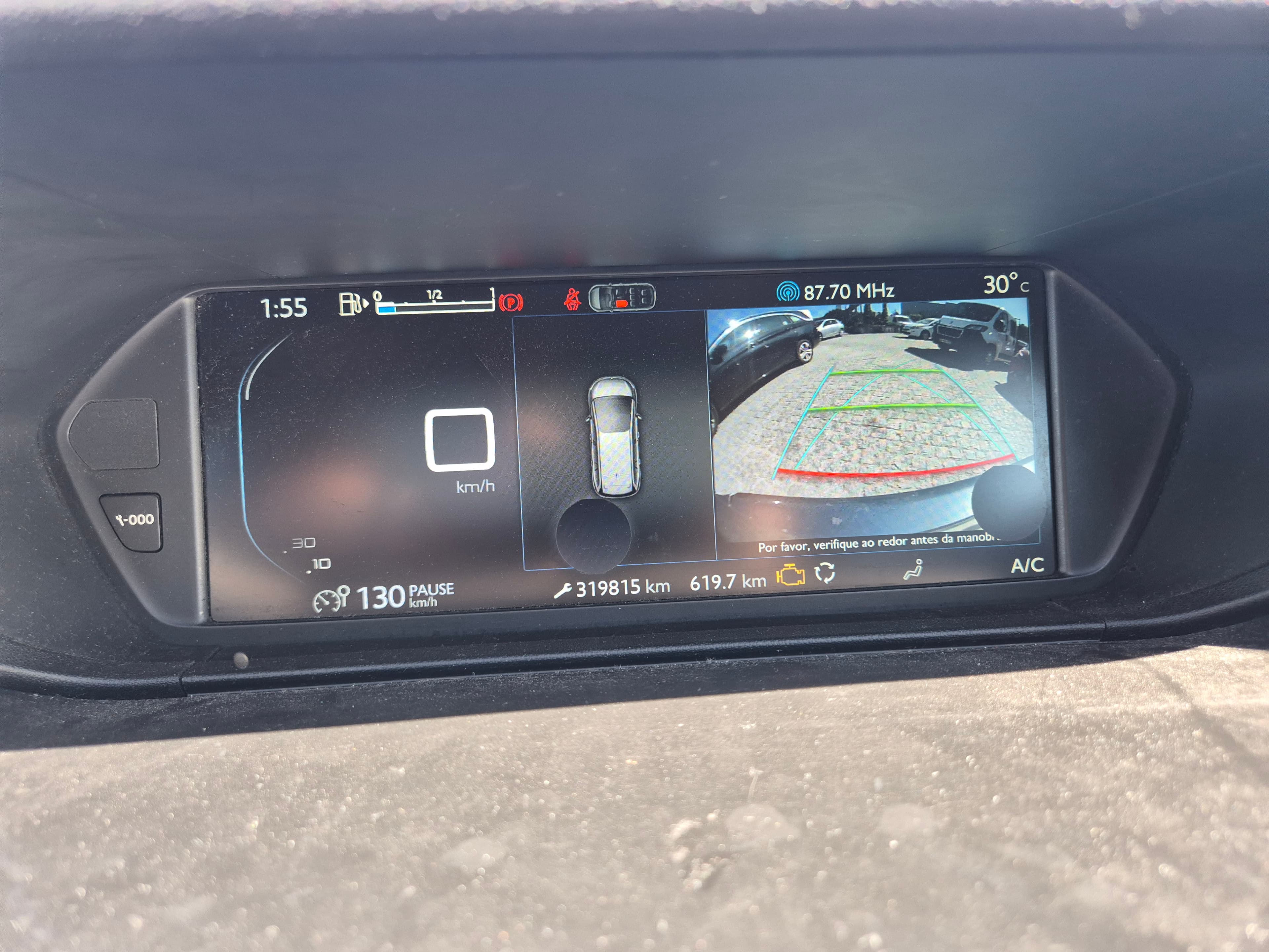 Citroën C4 Grand Picasso · Ano 2015 — imagem 47