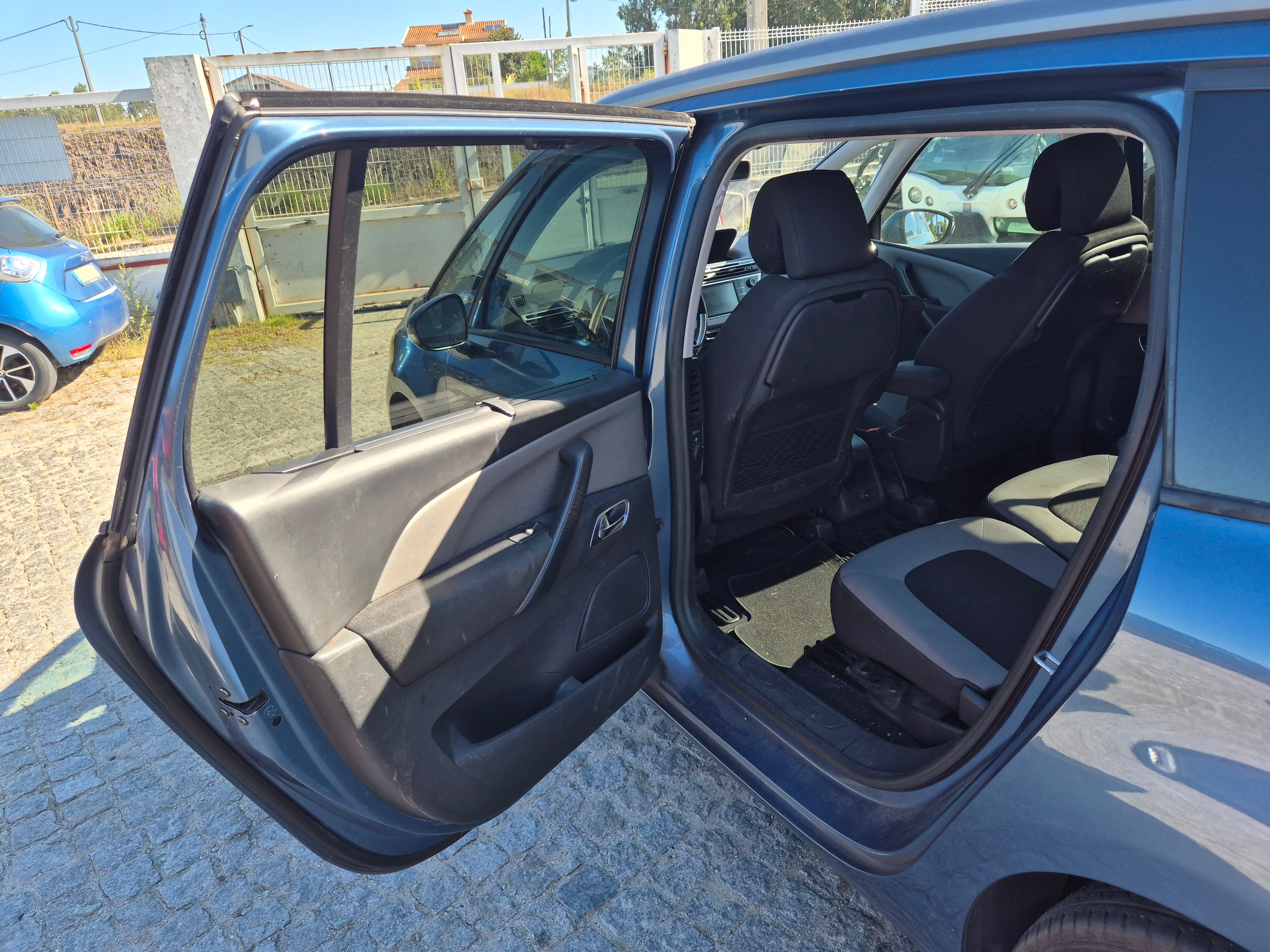 Citroën C4 Grand Picasso · Ano 2015 — imagem 22