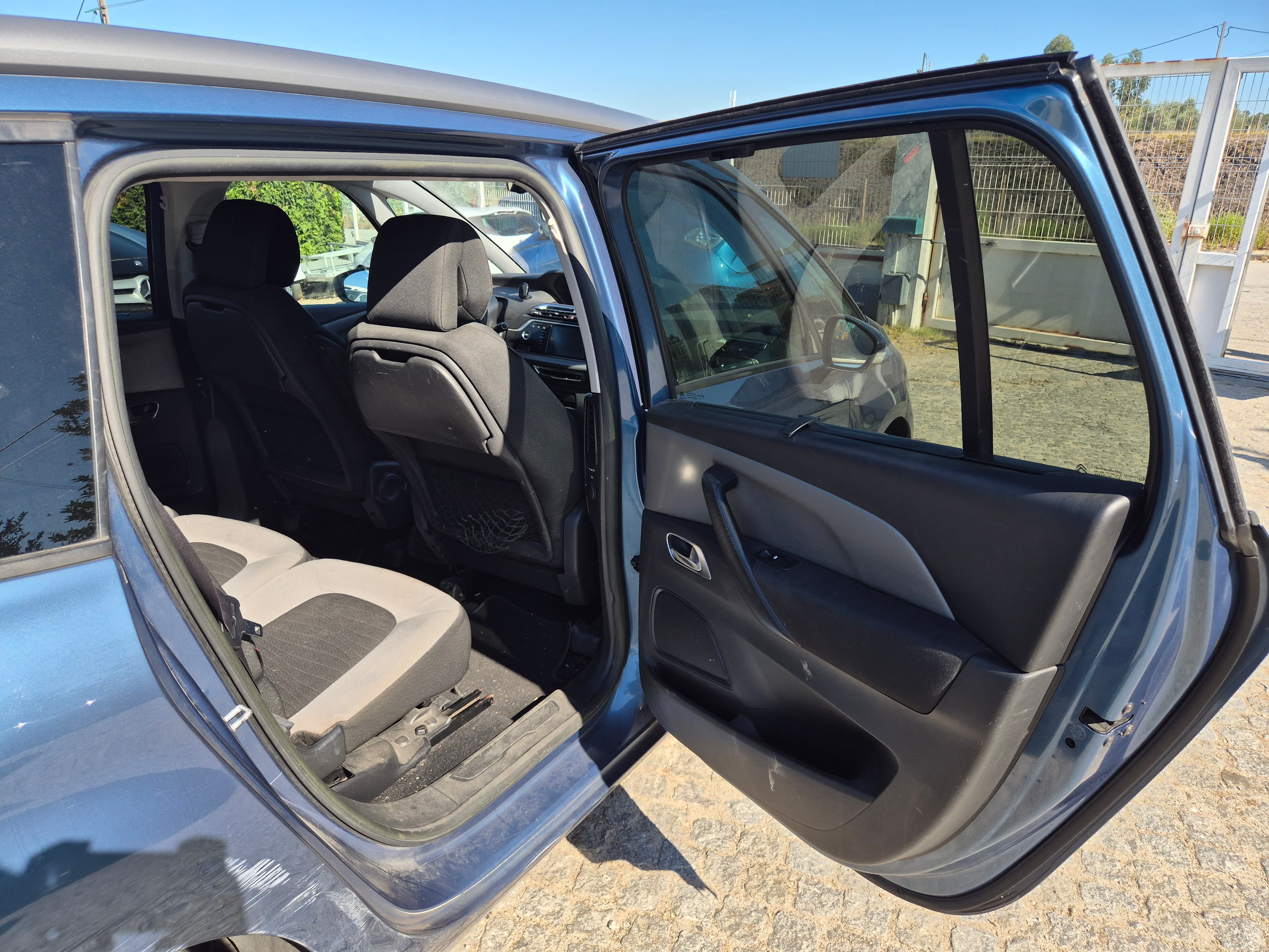 Citroën C4 Grand Picasso · Ano 2015 — imagem 16
