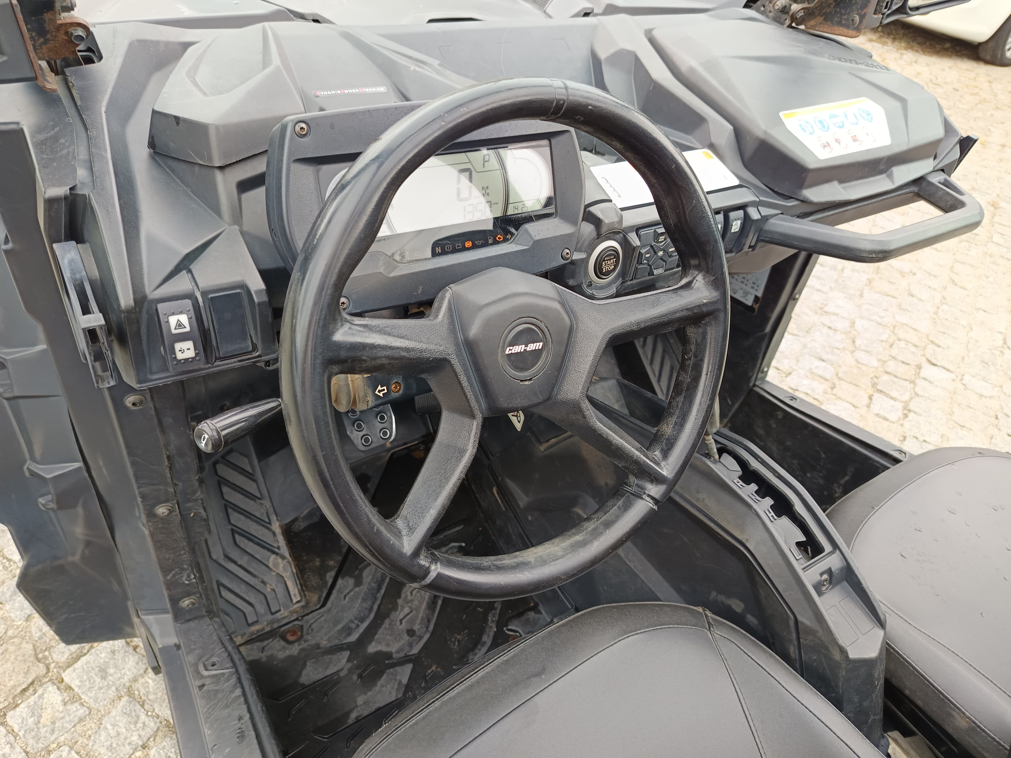 Buggy Can-Am BRP · Ano 2024 — imagem 14