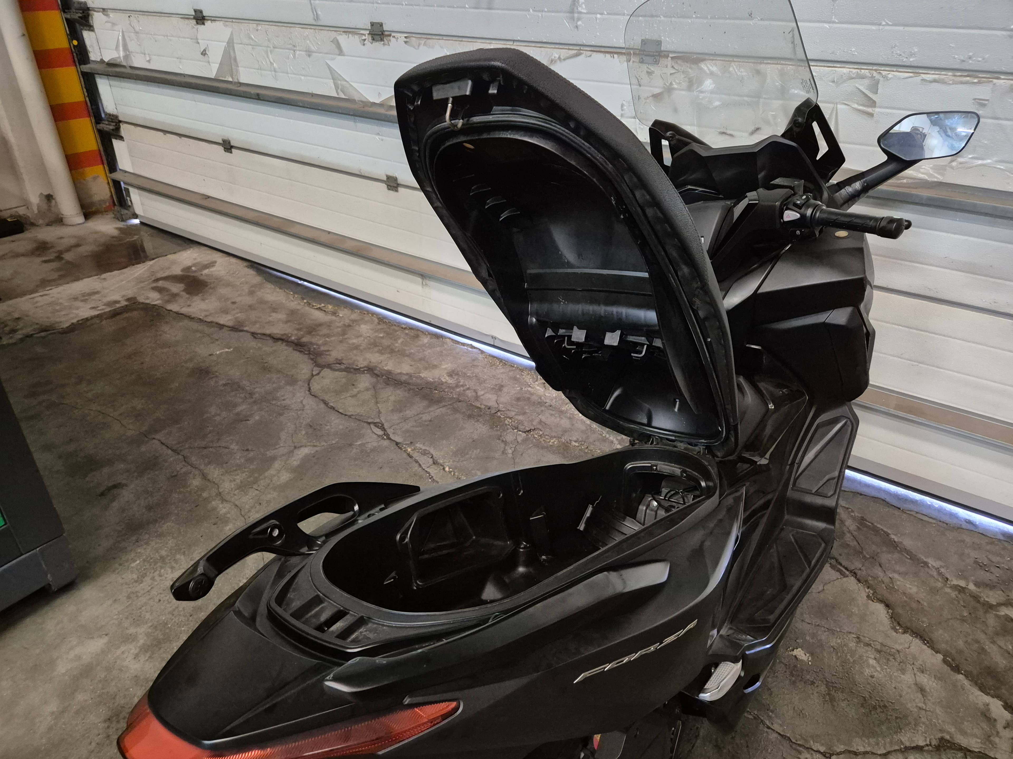 Honda 125 Forza · Ano 2023 — imagen 20