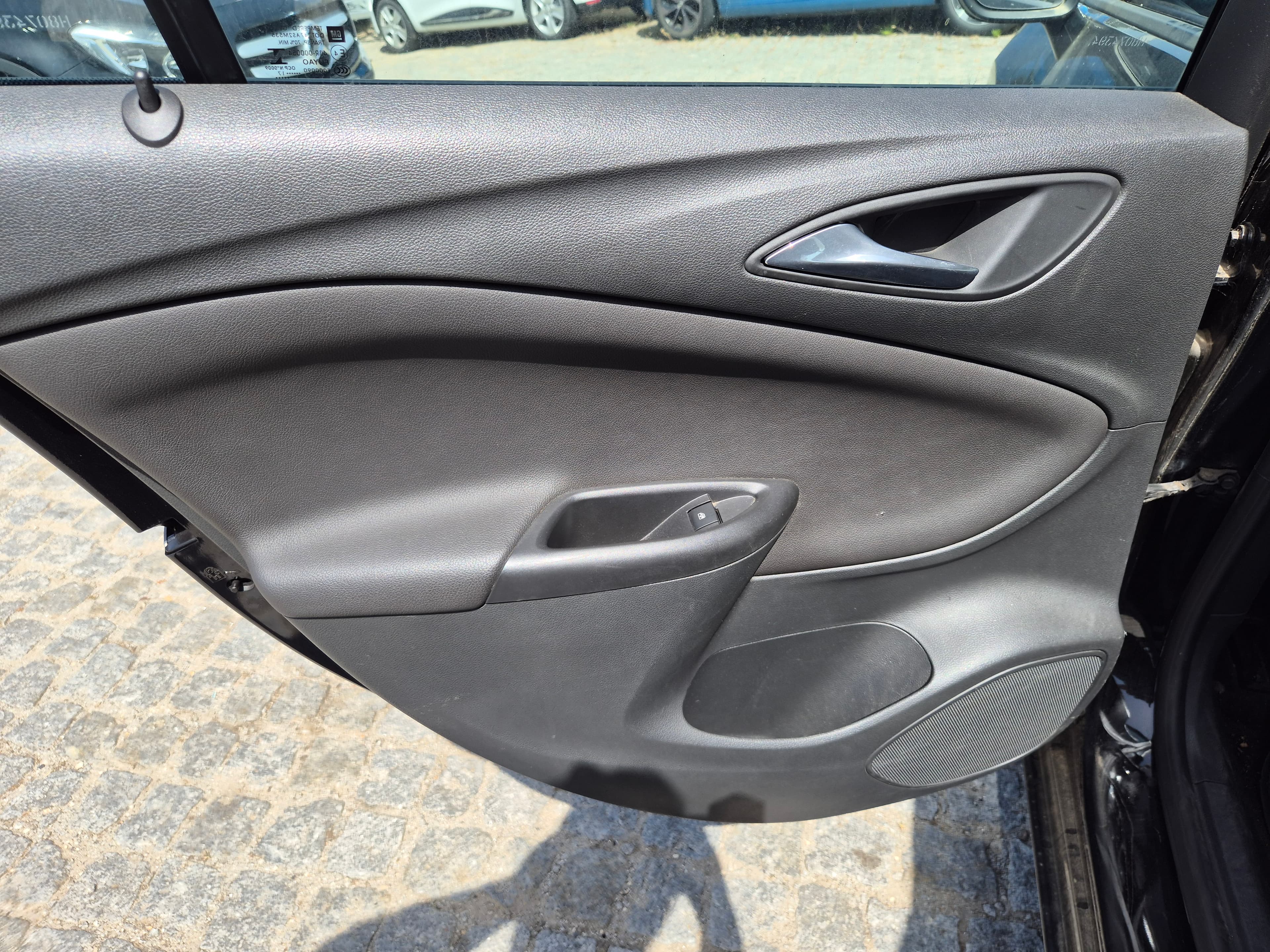 Opel Astra K Sports Tourer · Ano 2017 — imagen 24