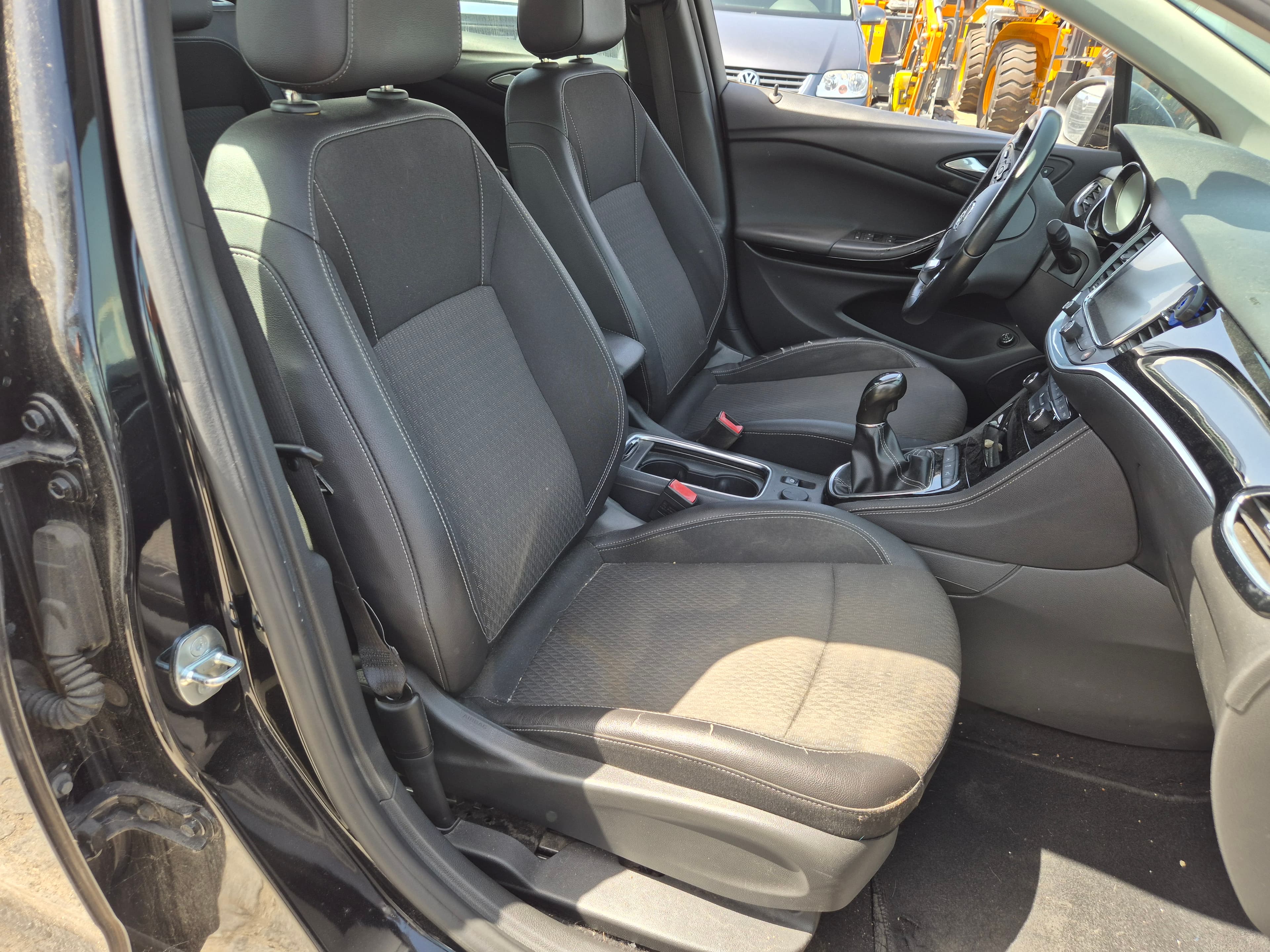 Opel Astra K Sports Tourer · Ano 2017 — imagen 22