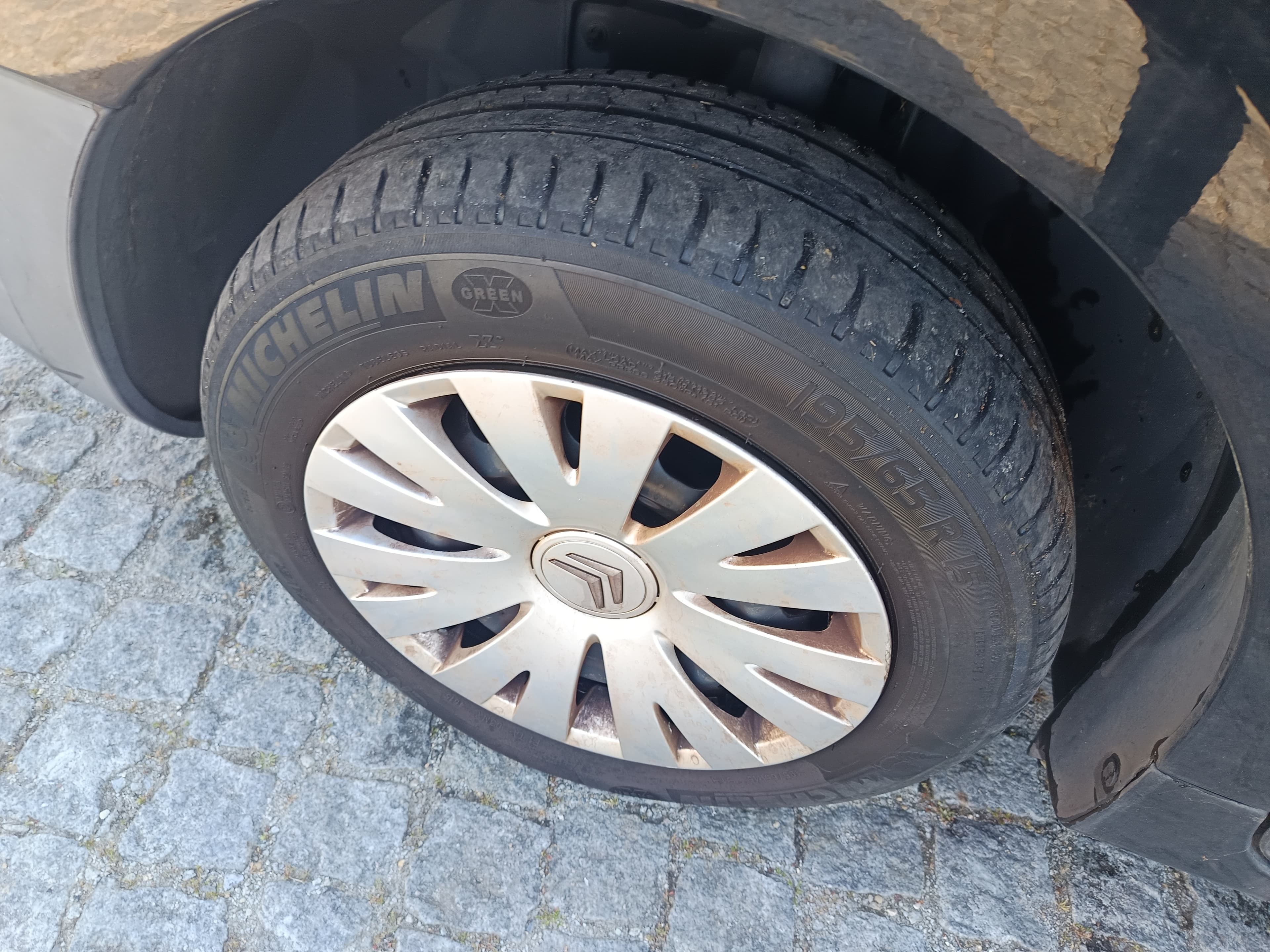 Citroën Berlingo · Ano 2013 — image 10