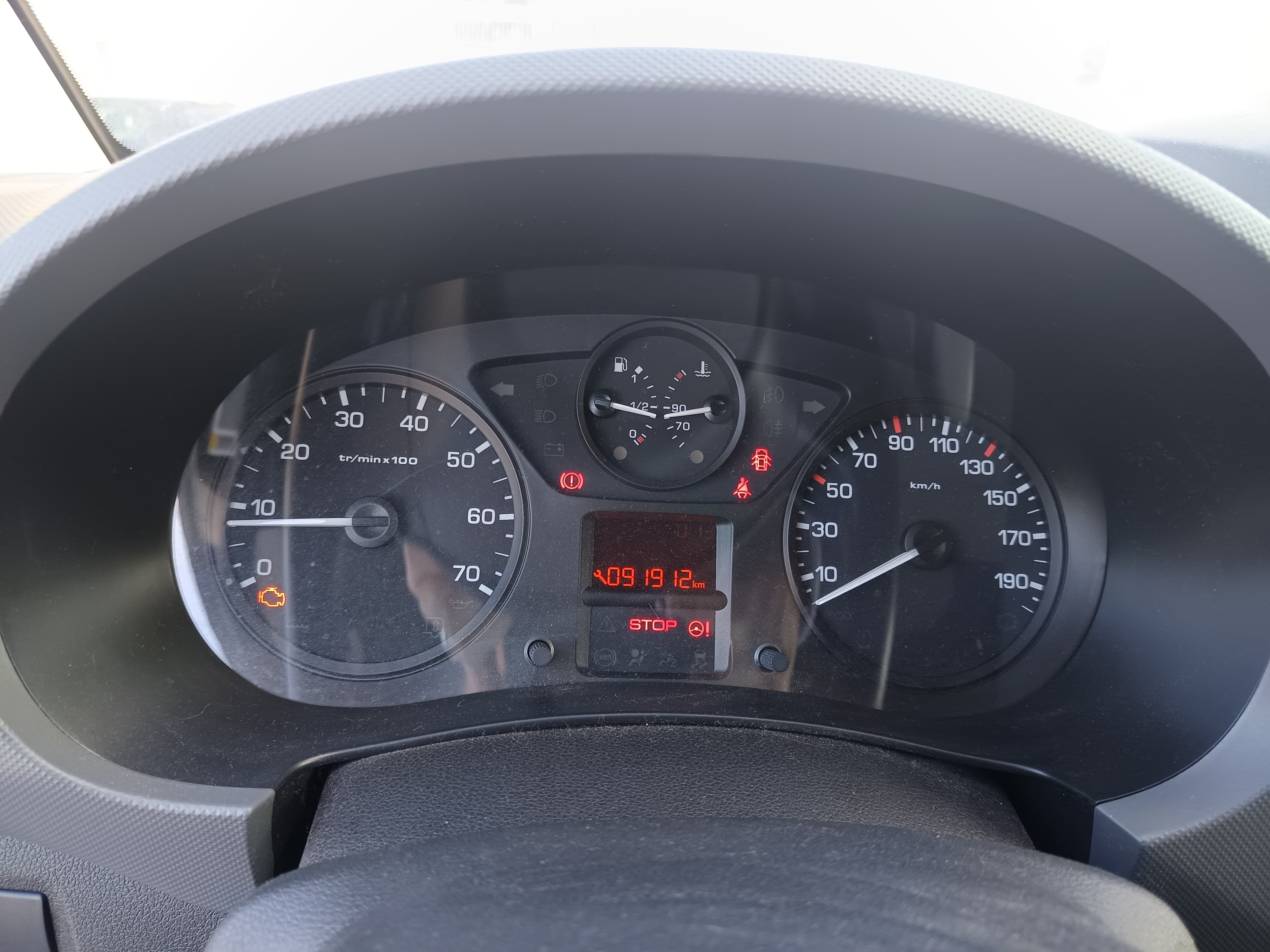 Citroën Berlingo · Ano 2013 — image 32