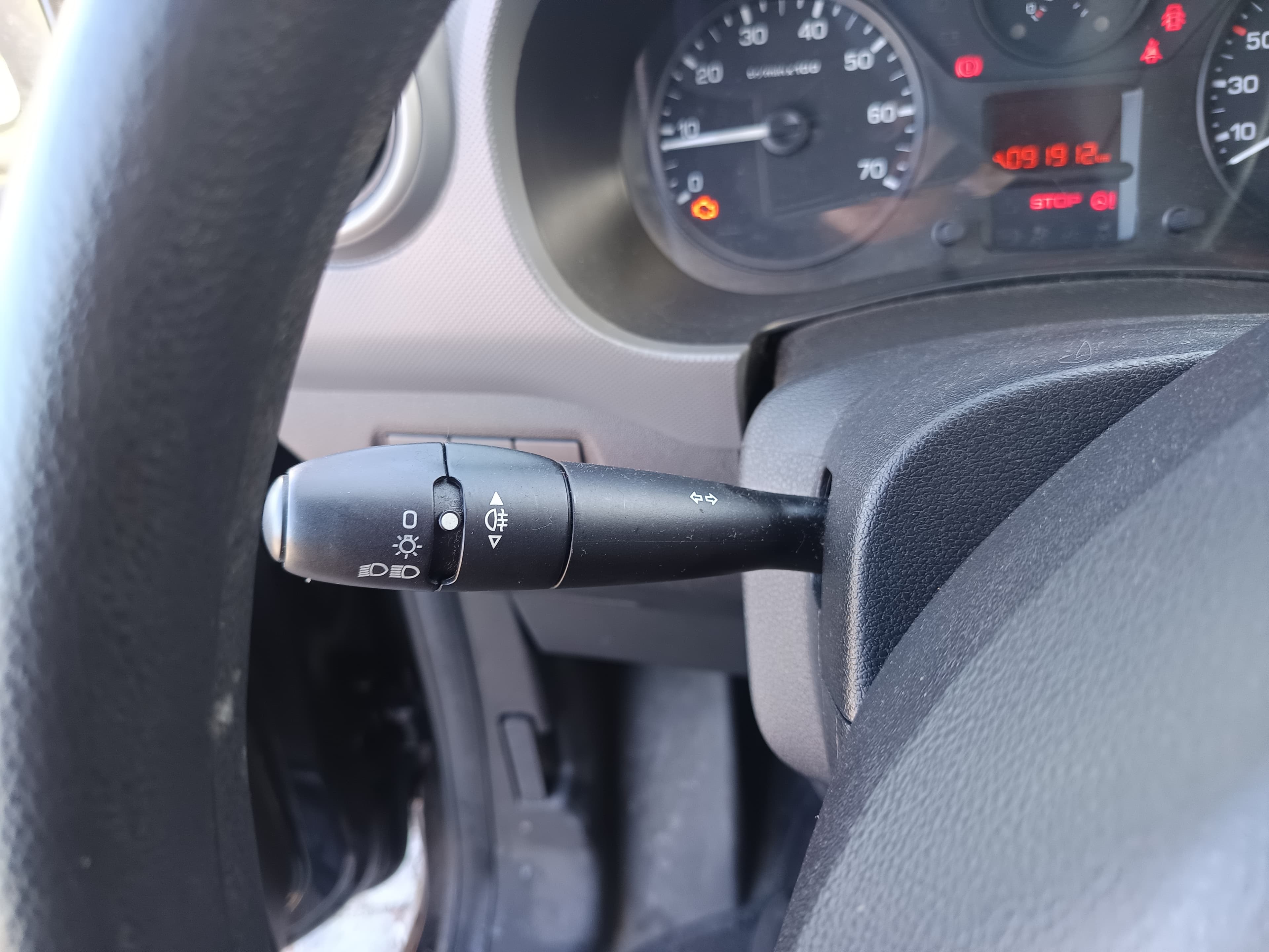Citroën Berlingo · Ano 2013 — image 34