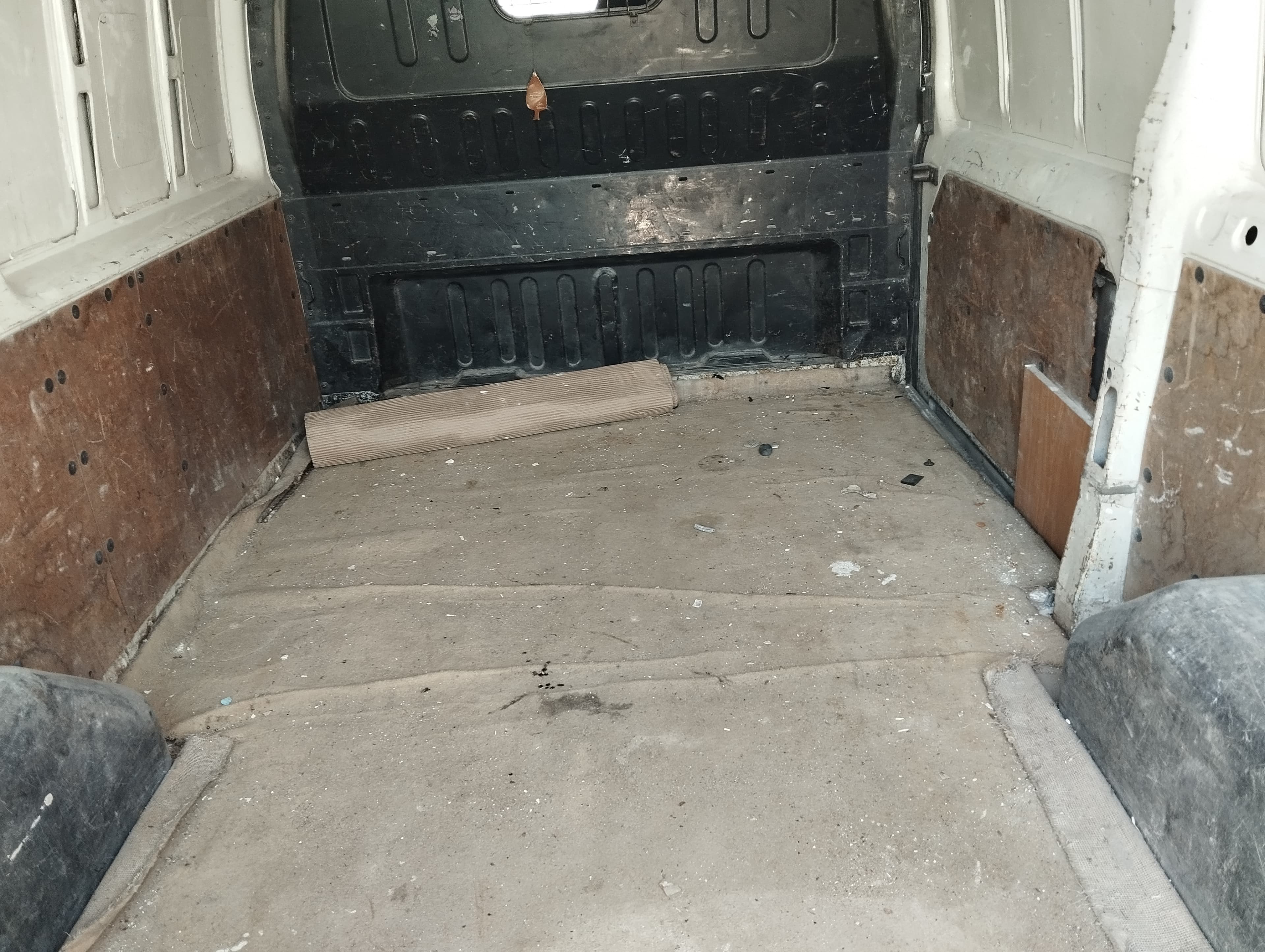 Ford Transit 2.0 · Ano 2001 — imagen 10