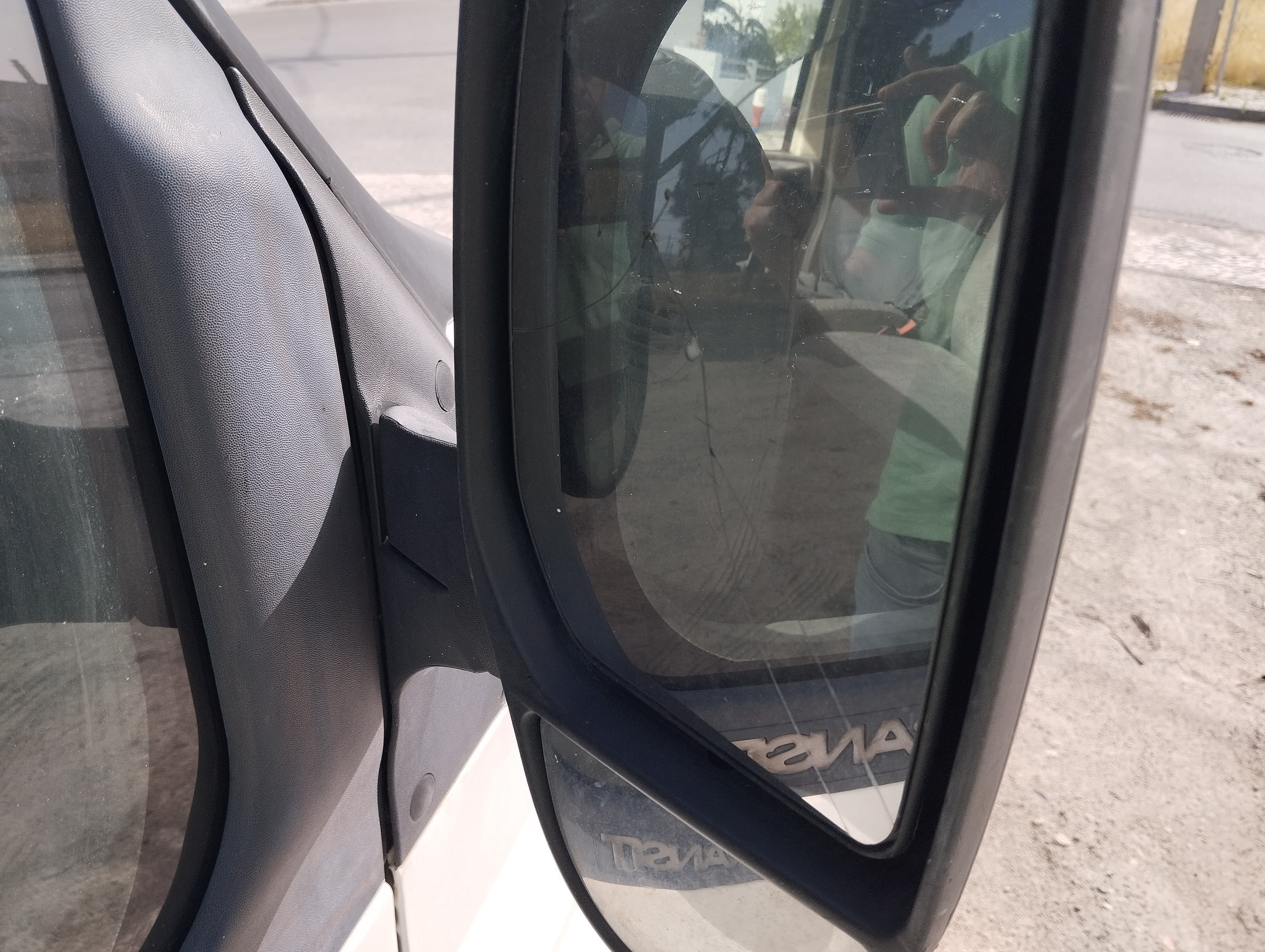 Ford Transit 2.0 · Ano 2001 — imagen 11