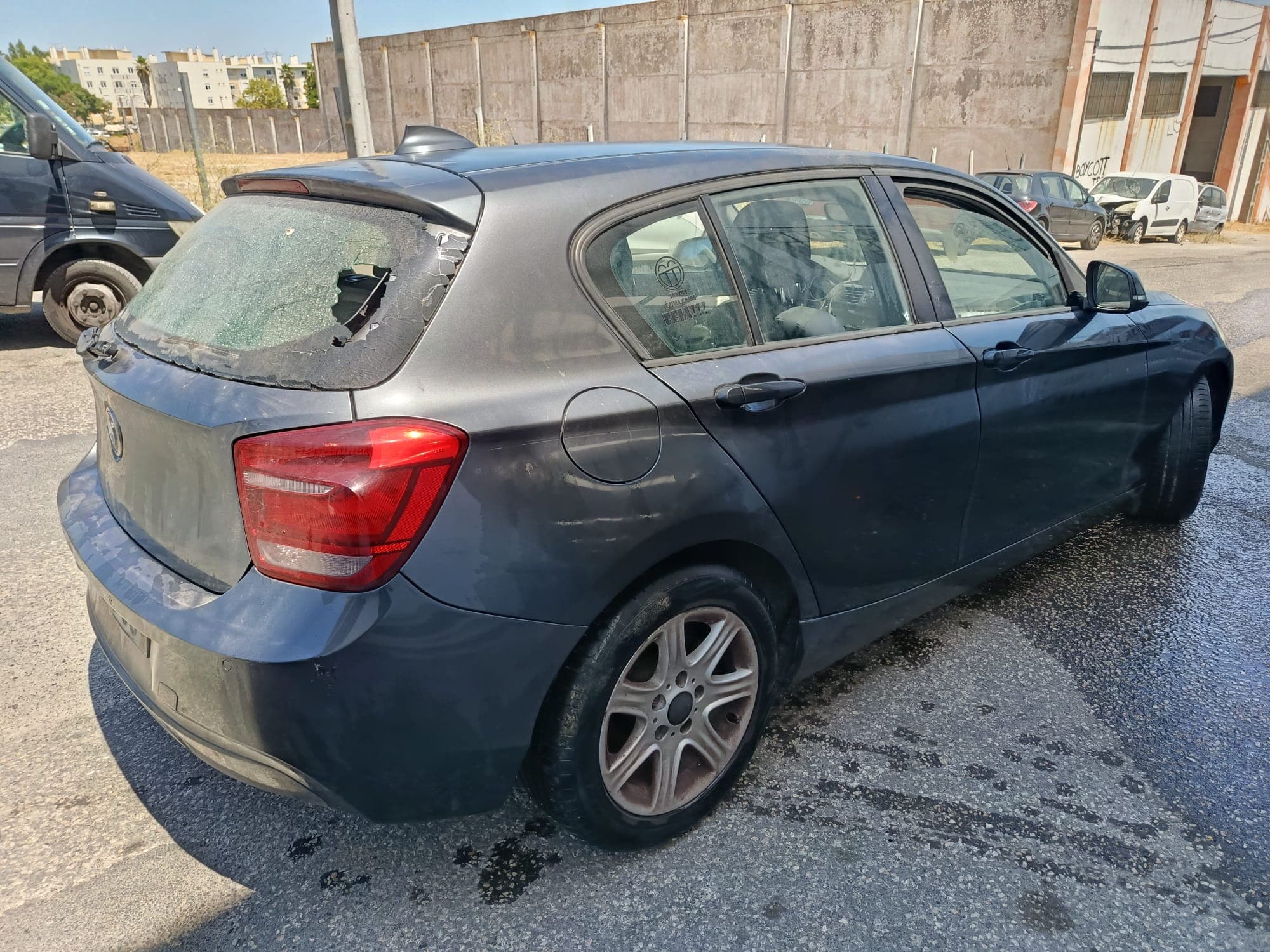 BMW 116 d · Ano 2013 — image 7