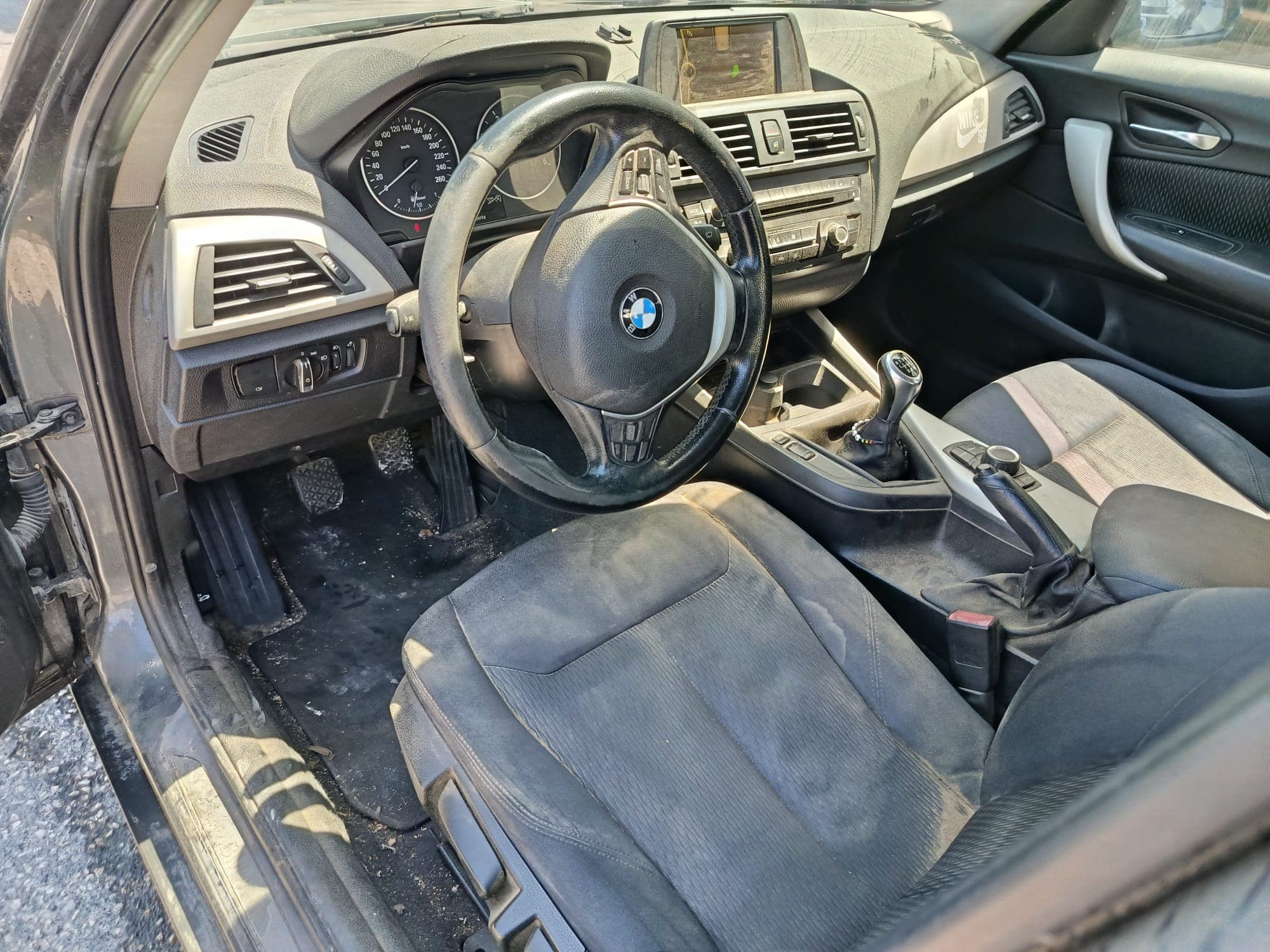 BMW 116 d · Ano 2013 — image 22