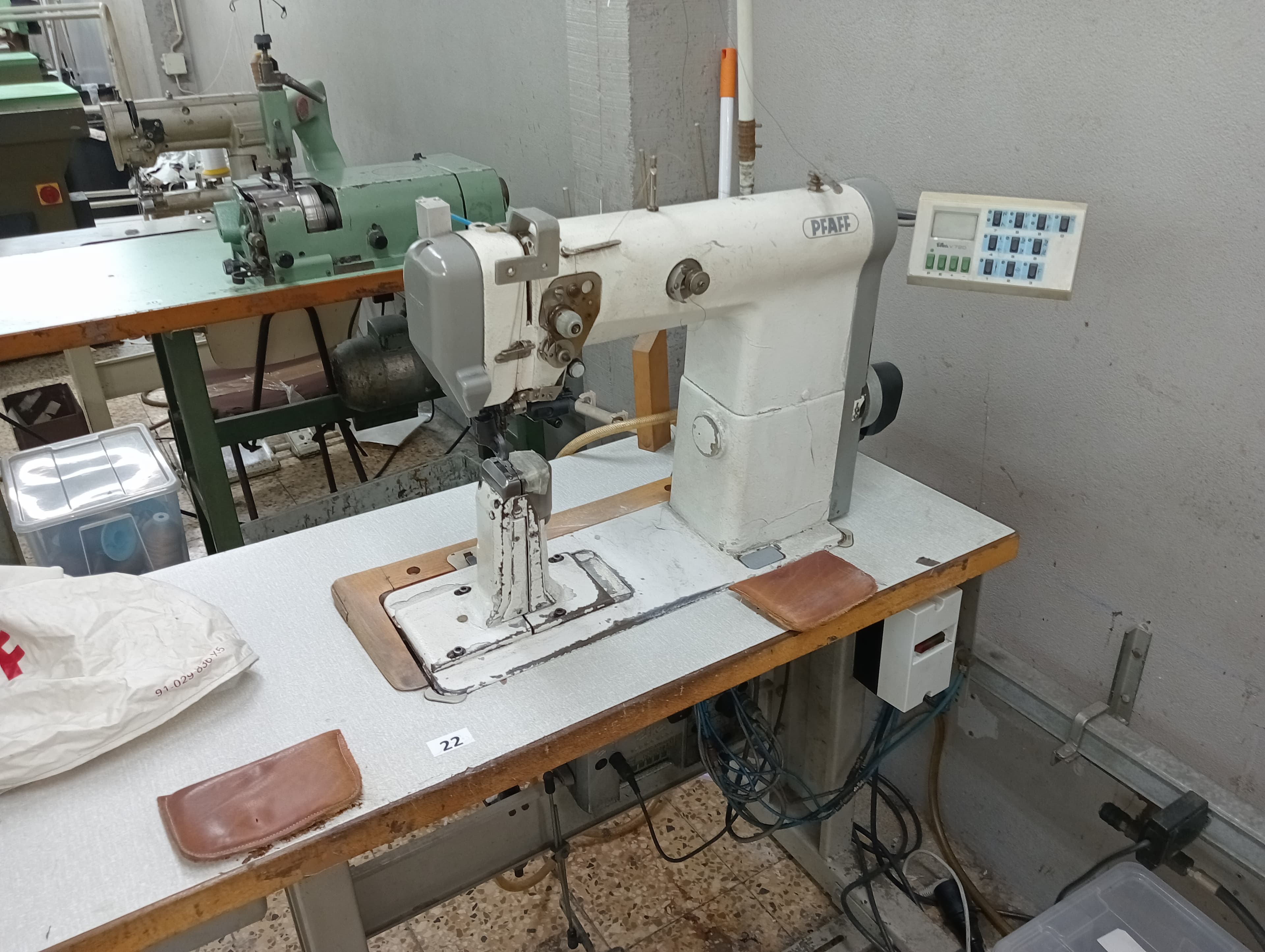 Équipements pour l'Industrie du Chaussure — image 198