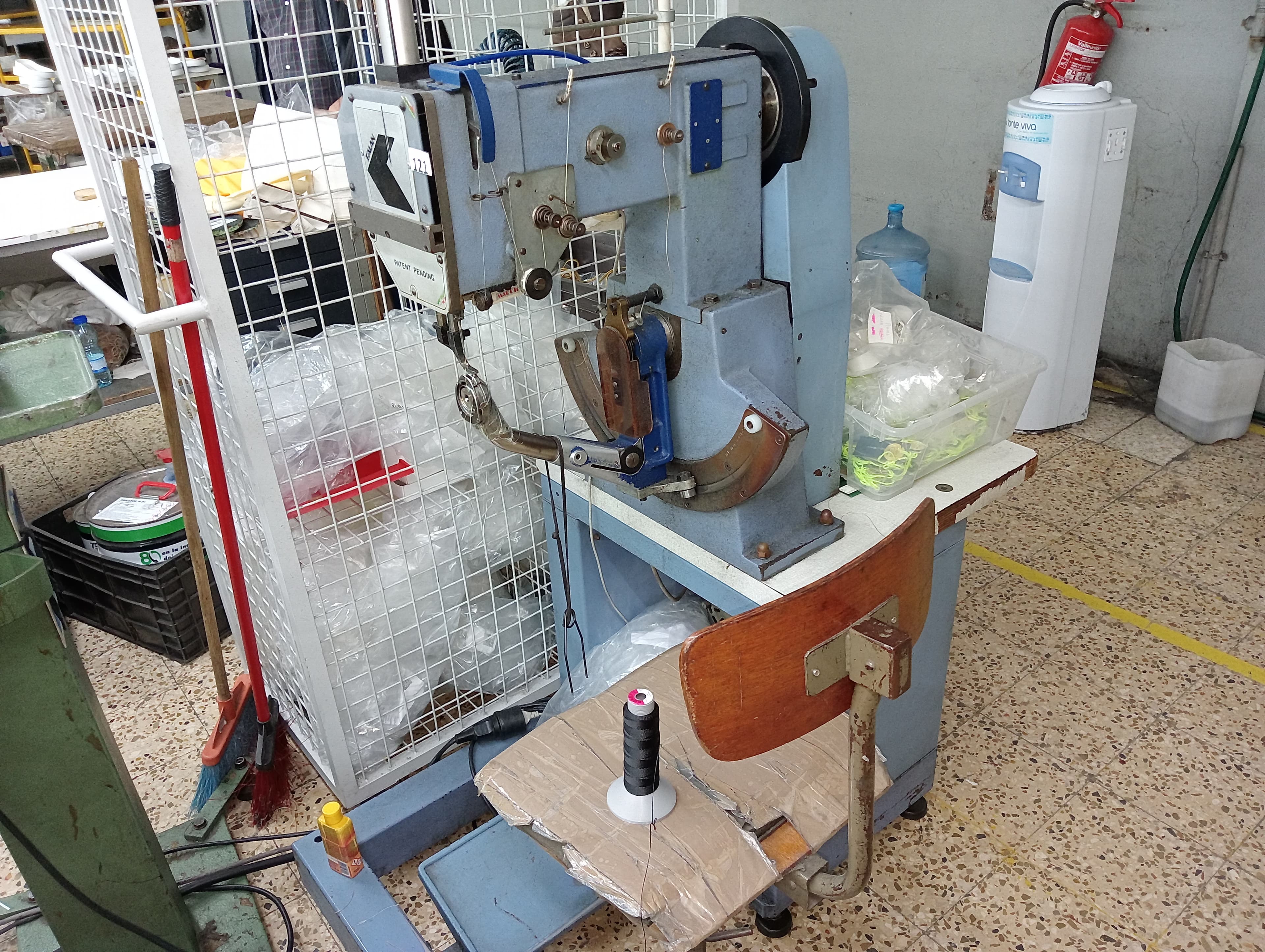 Équipements pour l'Industrie du Chaussure — image 76