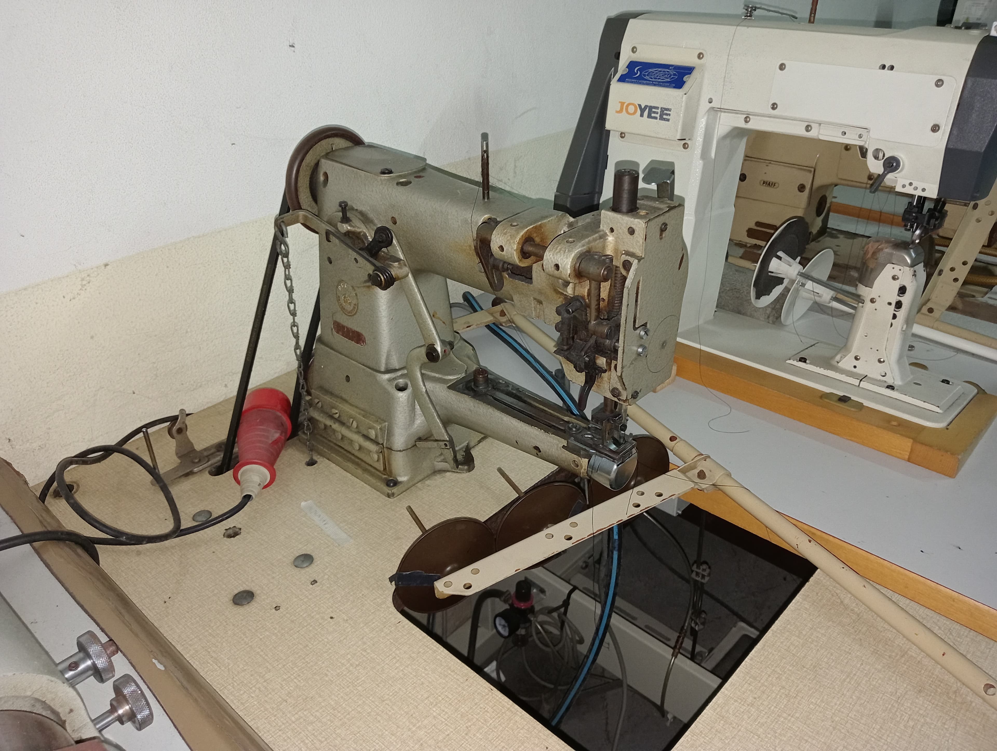 Équipements pour l'Industrie du Chaussure — image 8