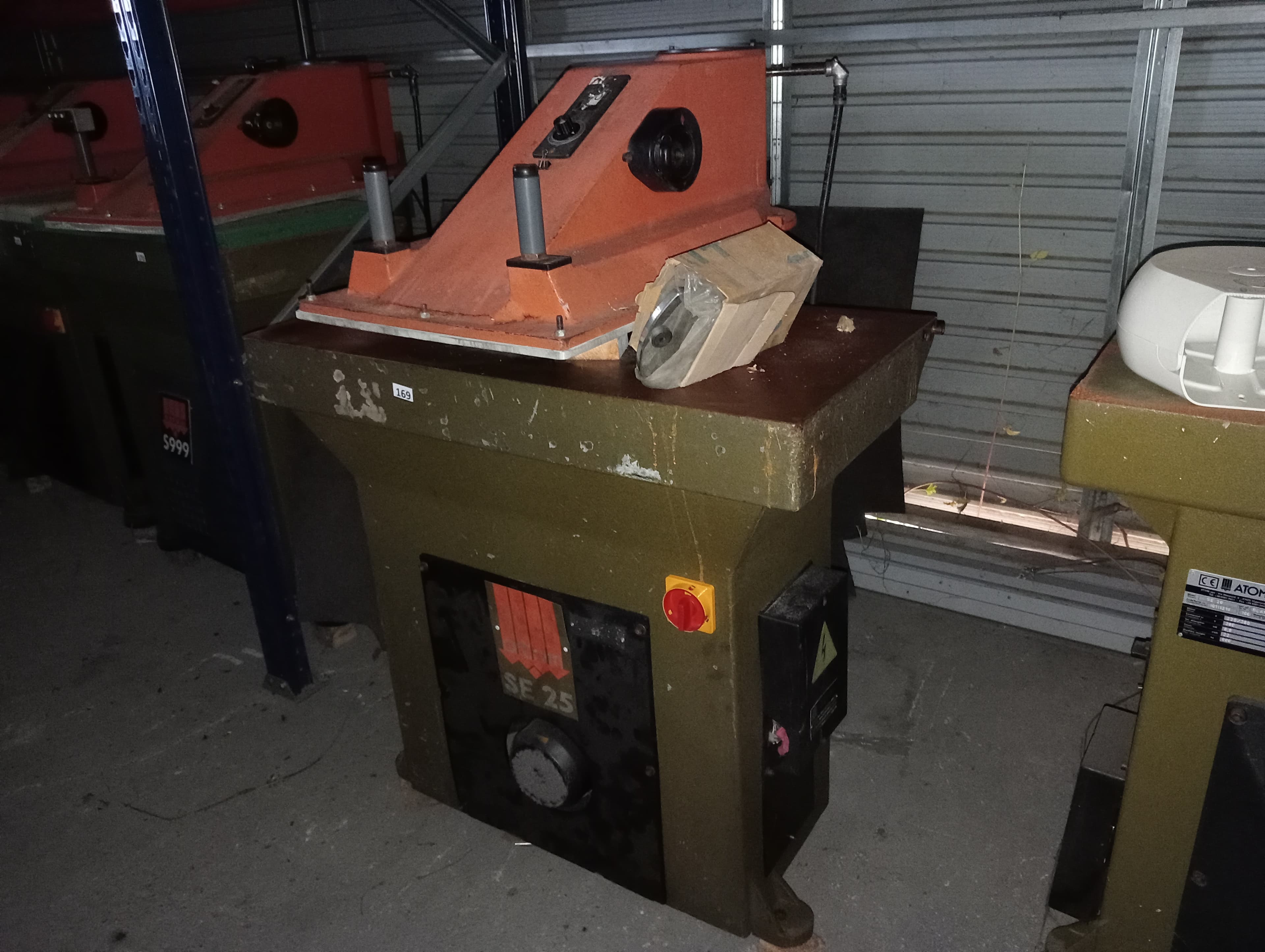 Équipements pour l'Industrie du Chaussure — image 26