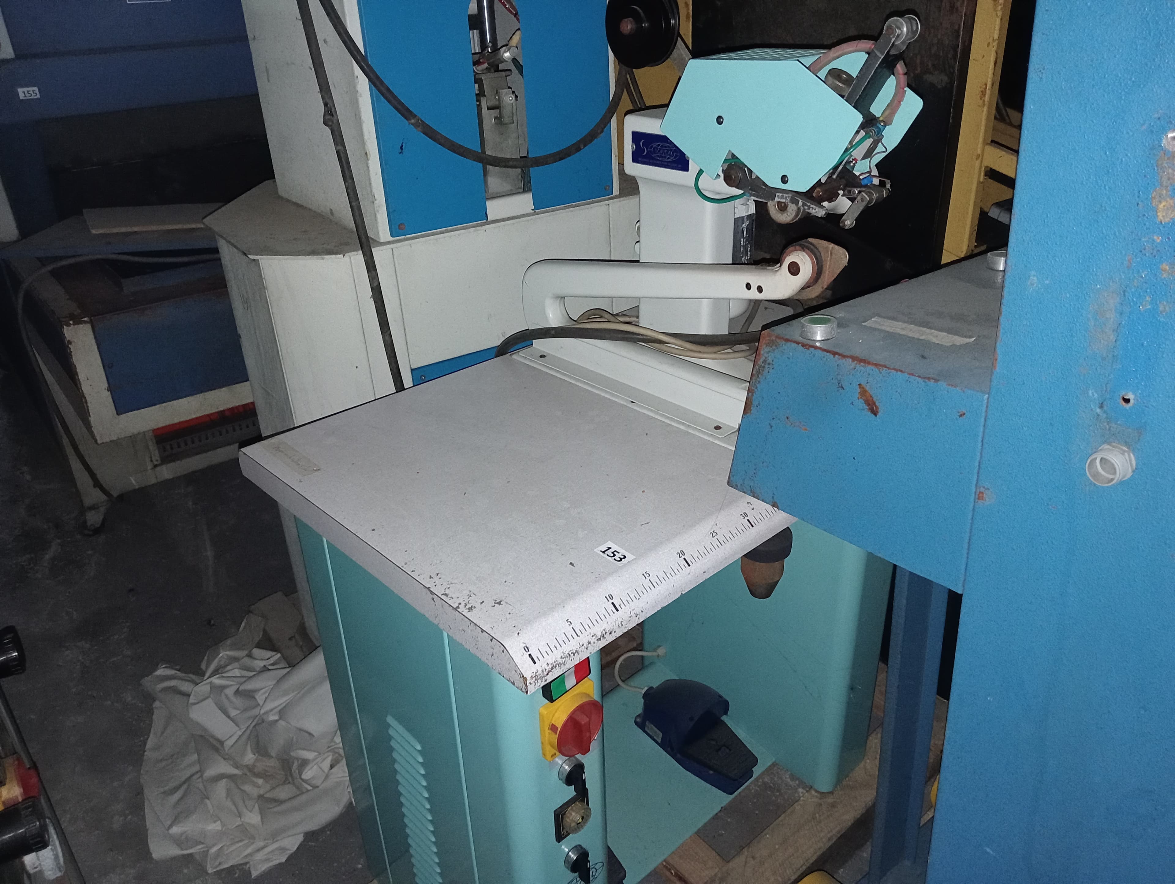 Équipements pour l'Industrie du Chaussure — image 33