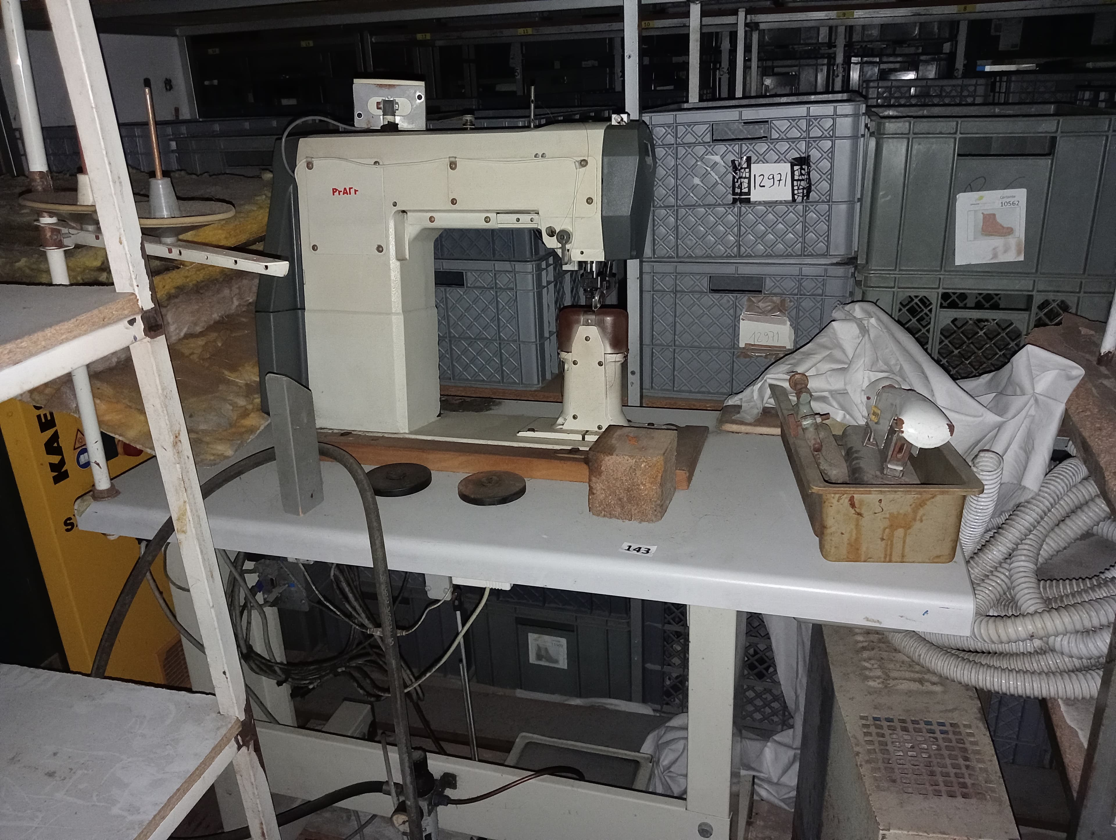 Équipements pour l'Industrie du Chaussure — image 43