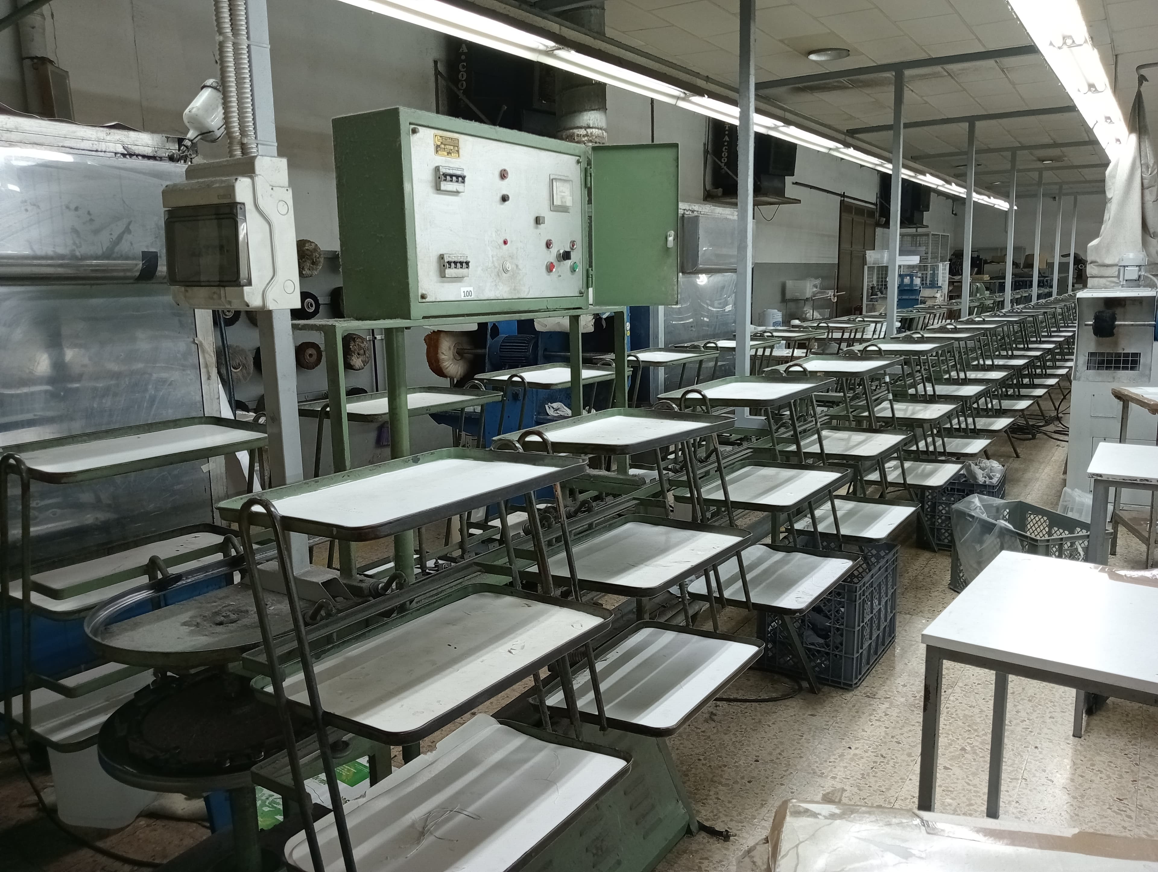 Équipements pour l'Industrie du Chaussure — image 163