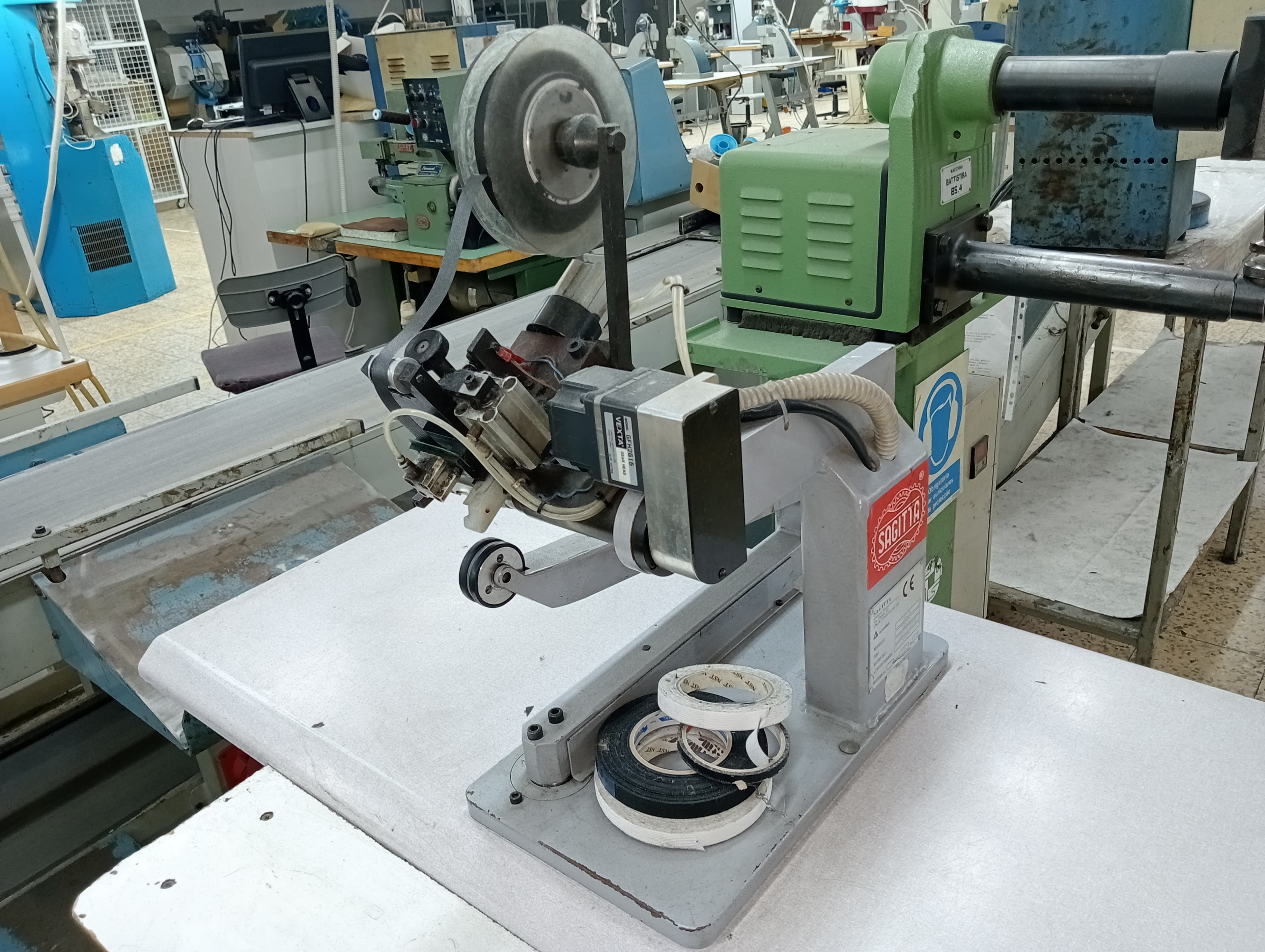 Équipements pour l'Industrie du Chaussure — image 186