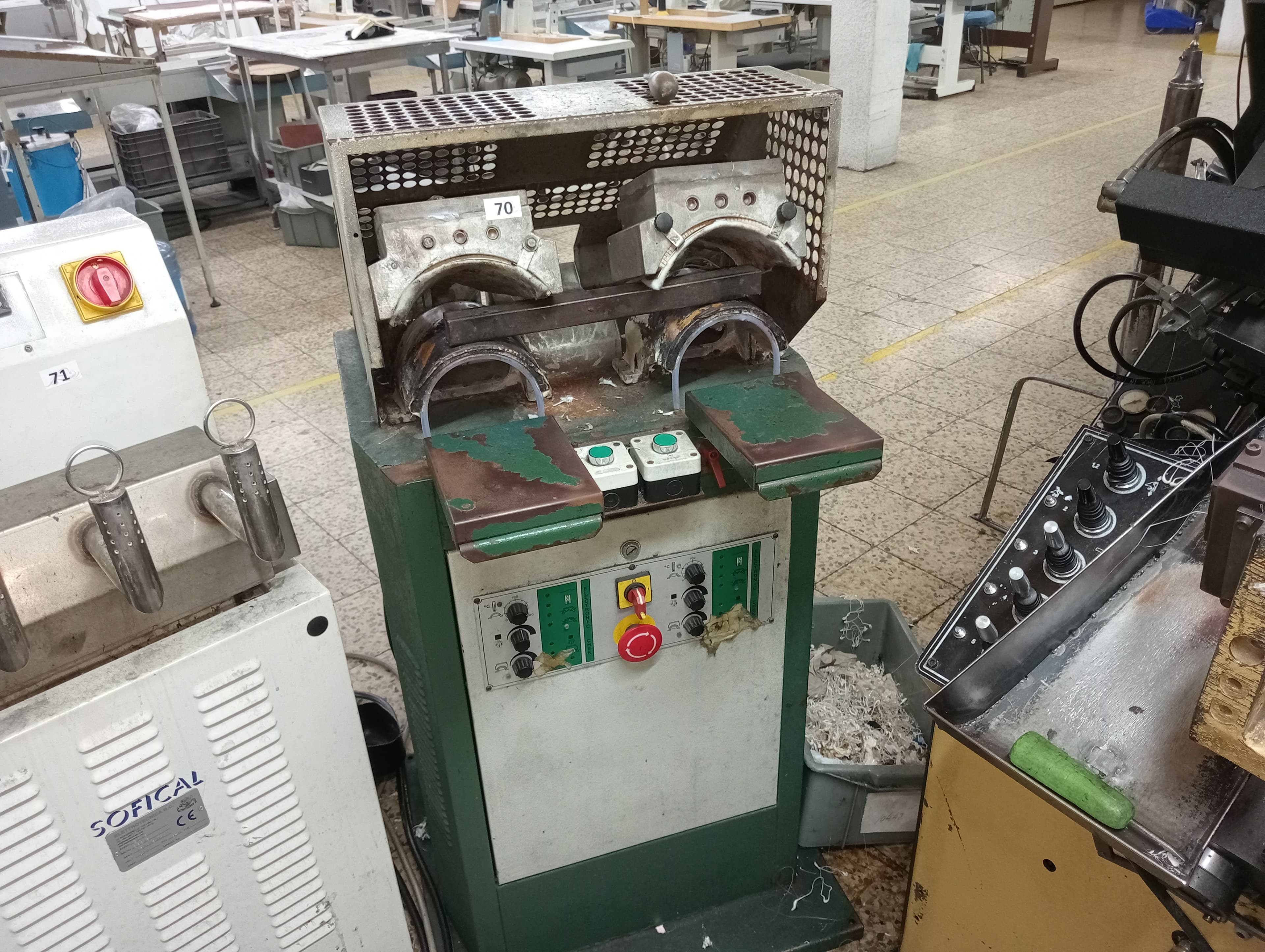 Équipements pour l'Industrie du Chaussure — image 131