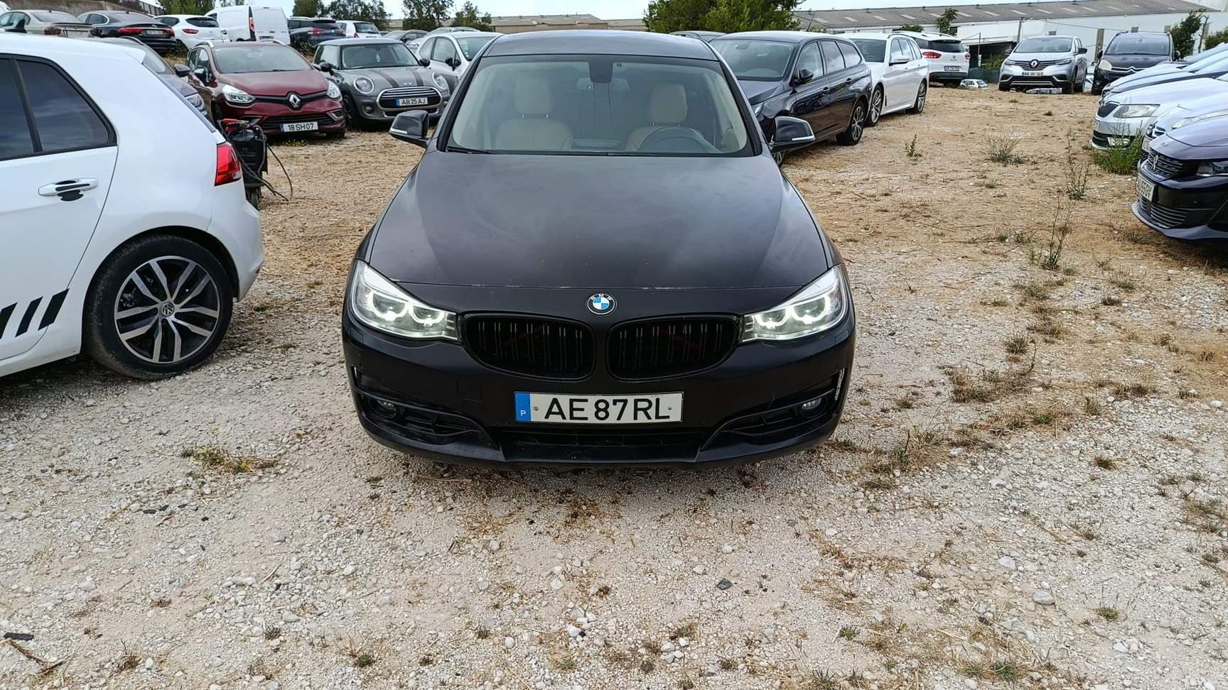 BMW 318 D GT · Ano 2016 — imagem 1