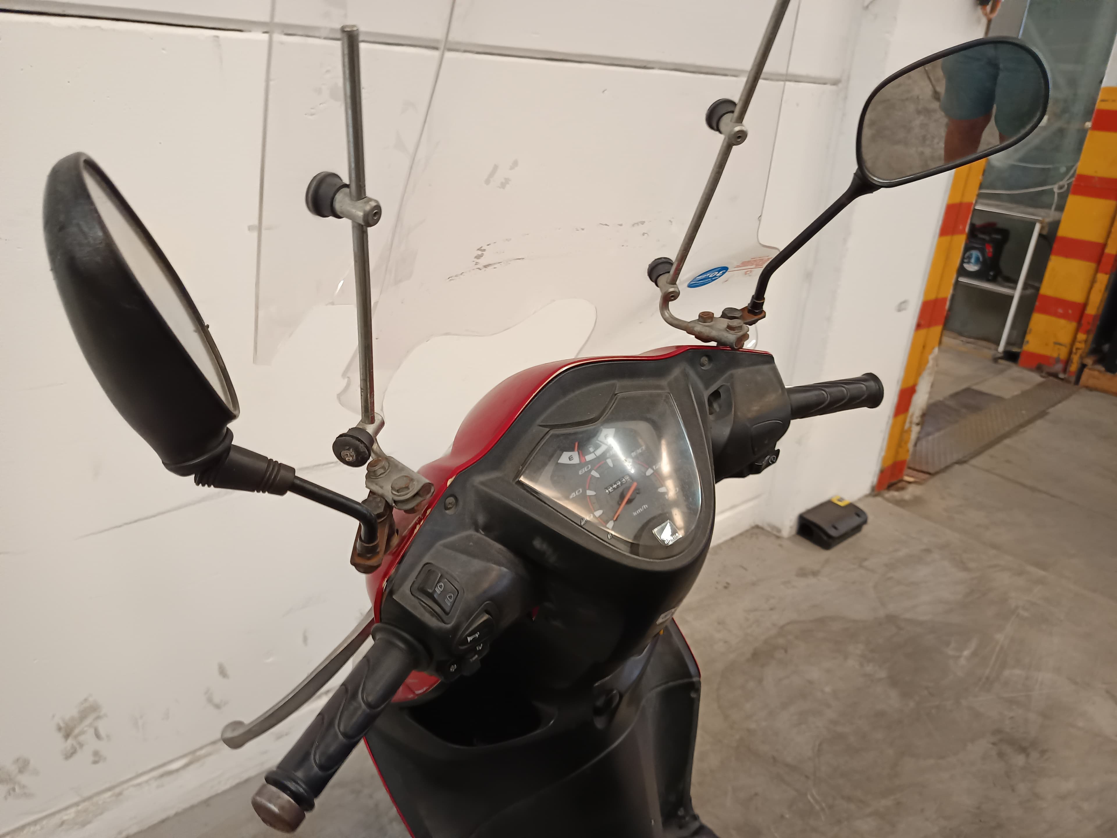 Honda Vision · Année 2012 — image 11