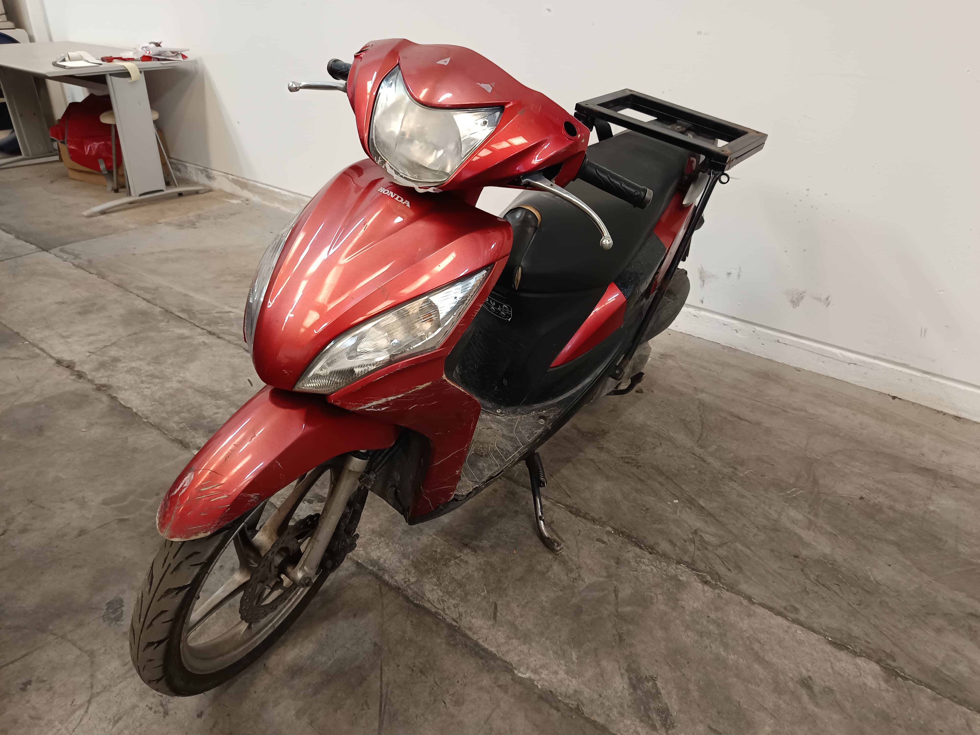Honda Vision · Year 2013 — image 2