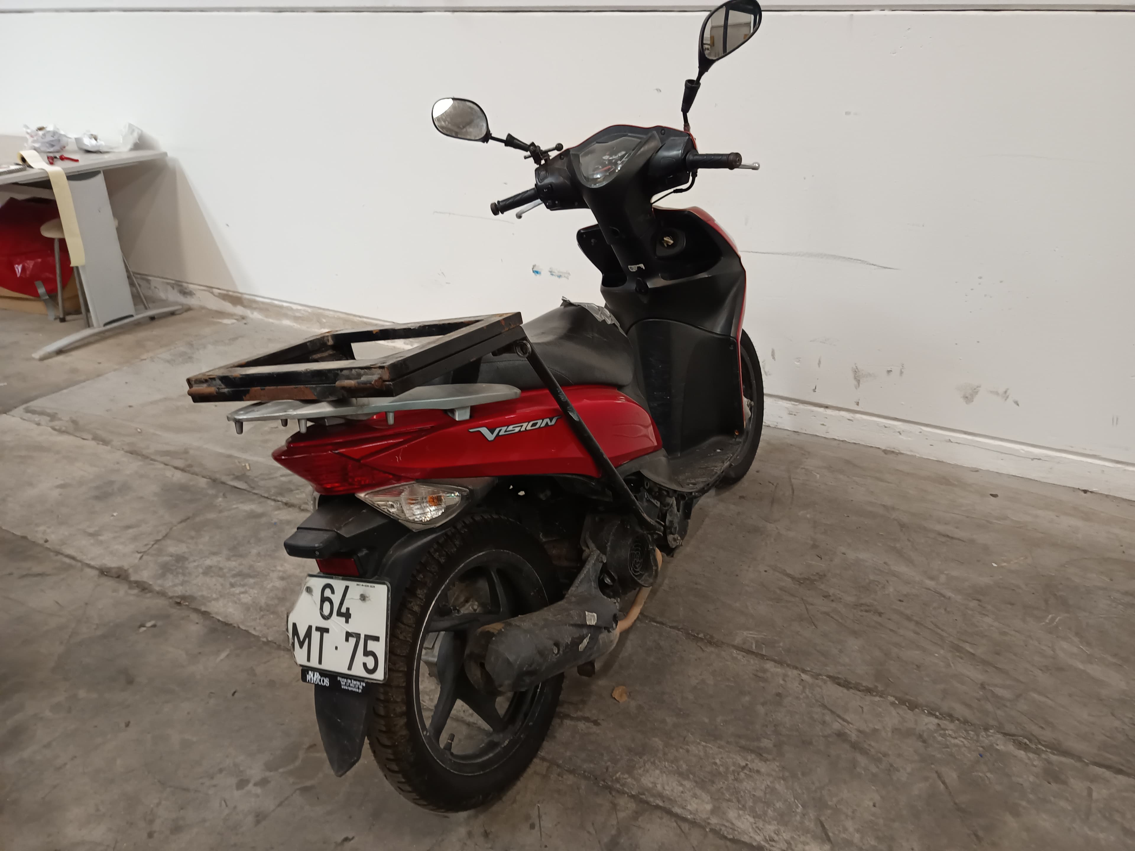 Honda Vision · Año 2012 — imagen 6