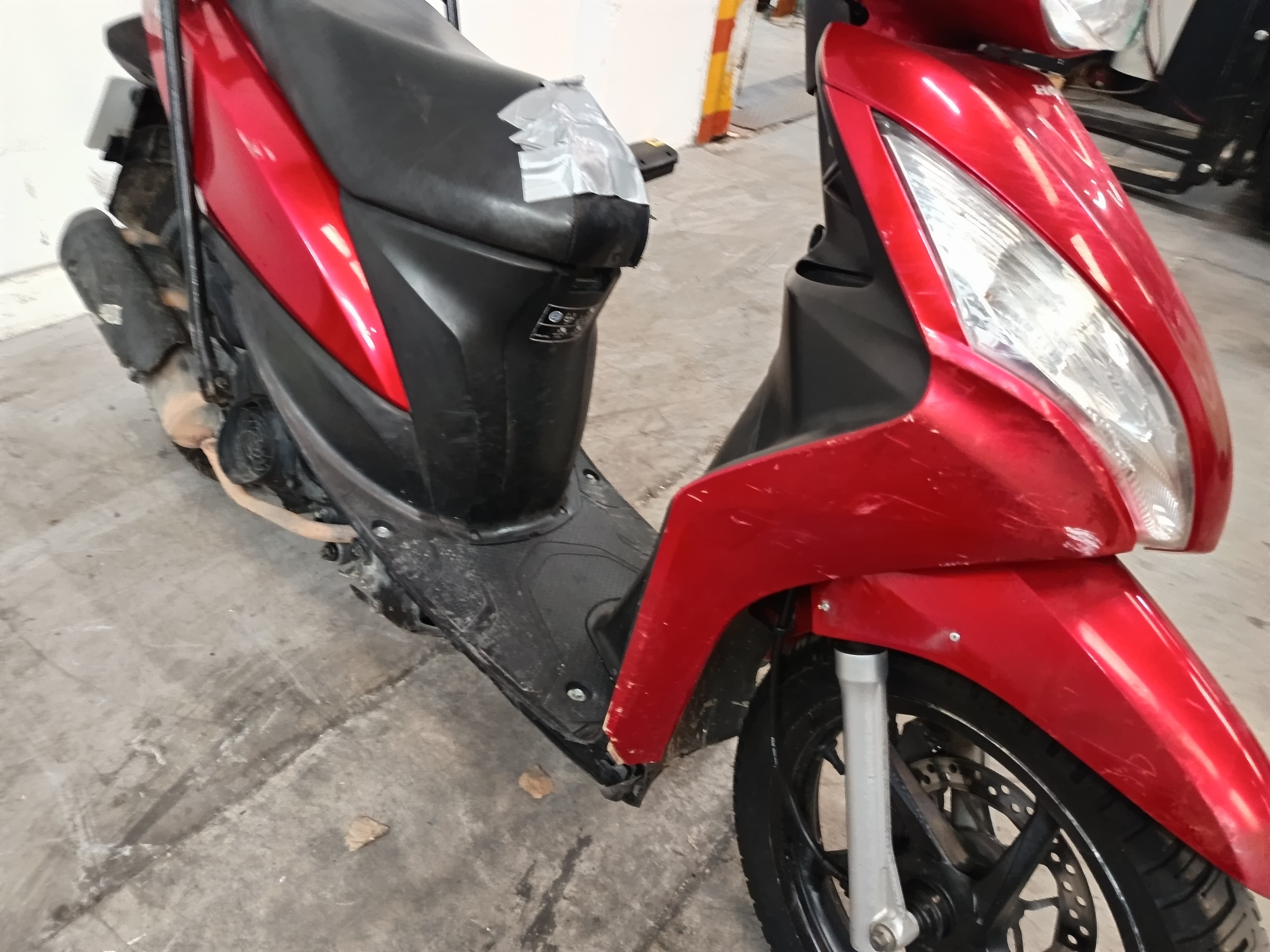 Honda Vision · Año 2012 — imagen 3