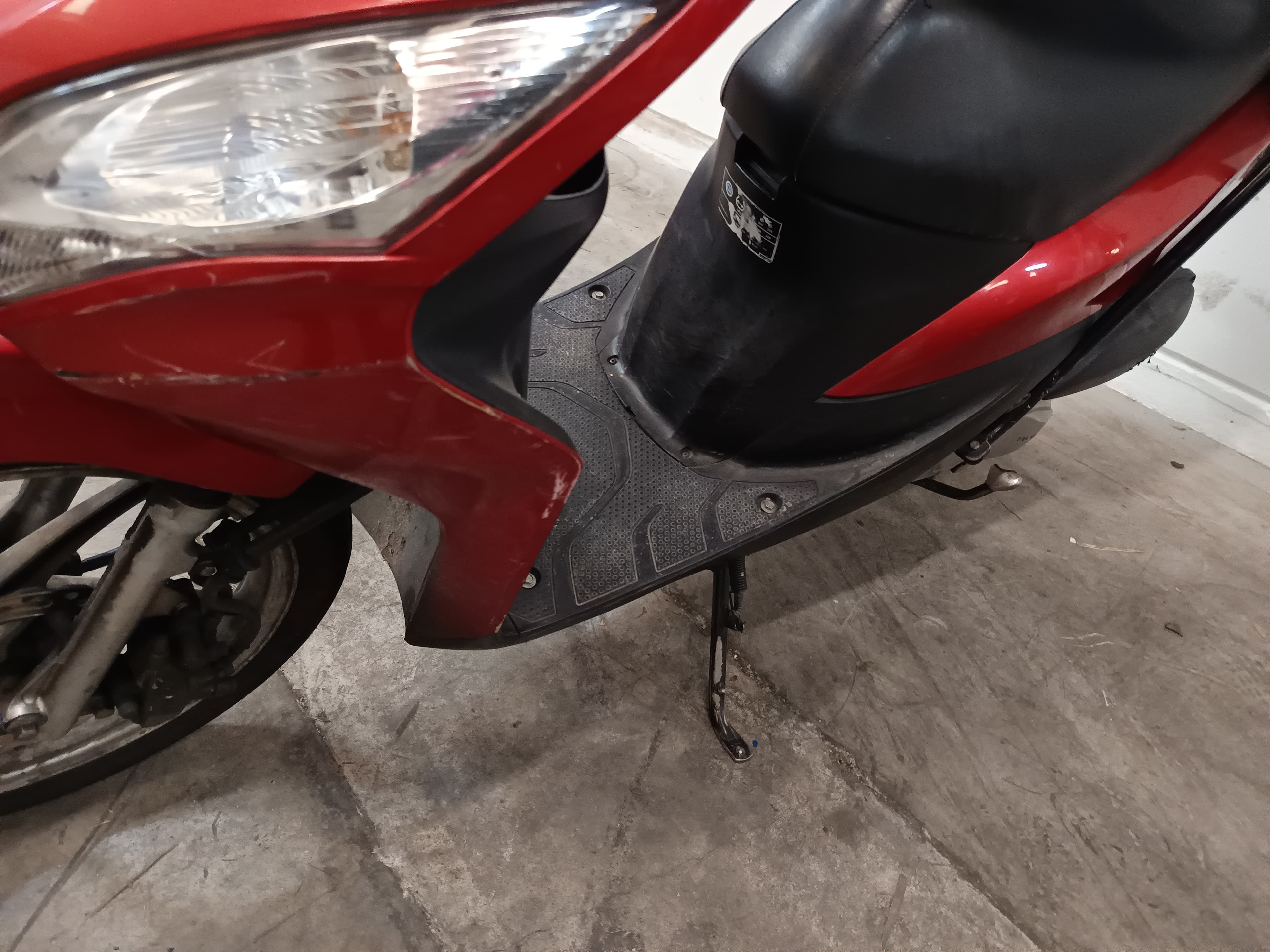 Honda Vision · Año 2013 — imagen 5