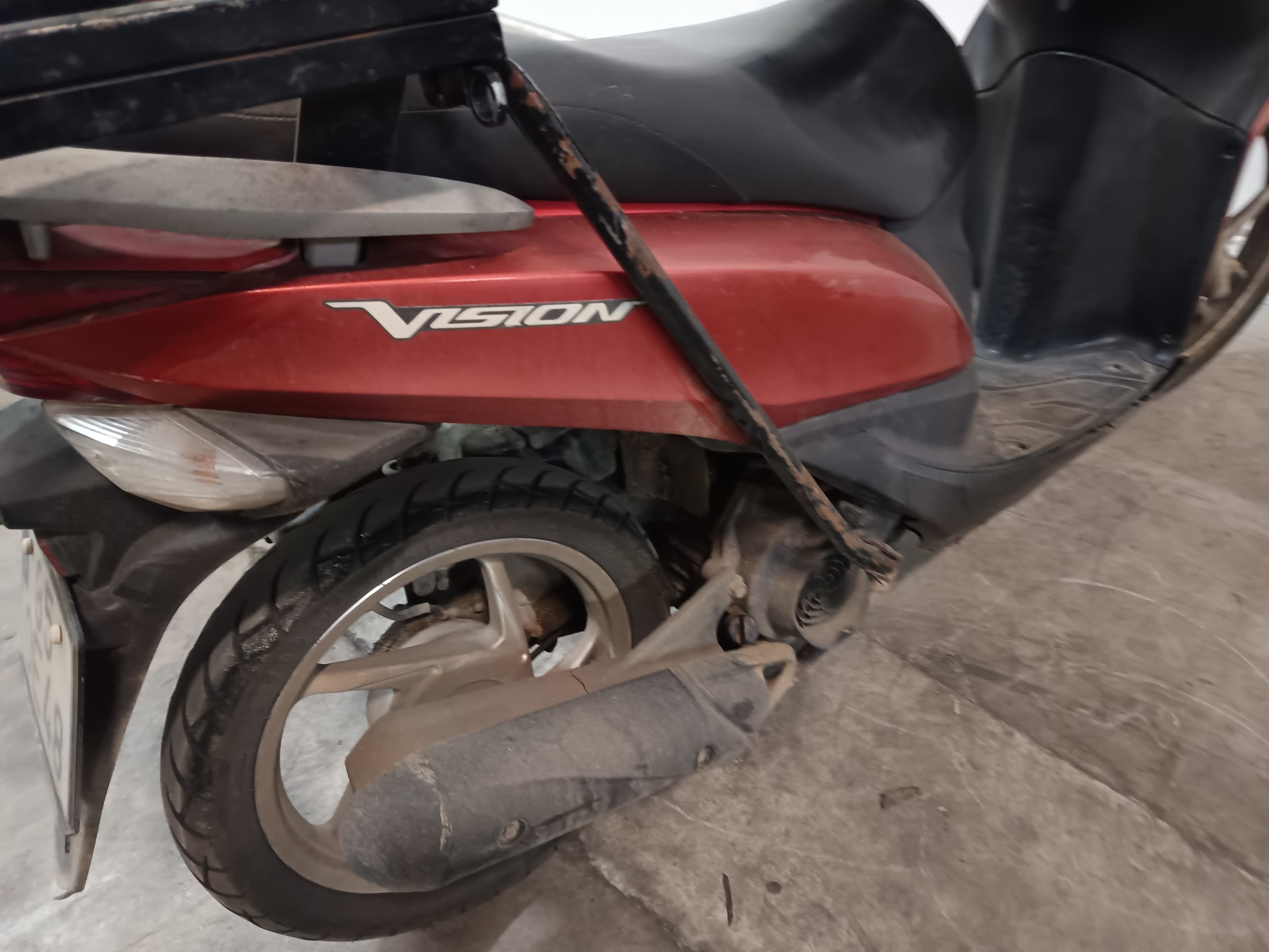Honda Vision · Año 2013 — imagen 8