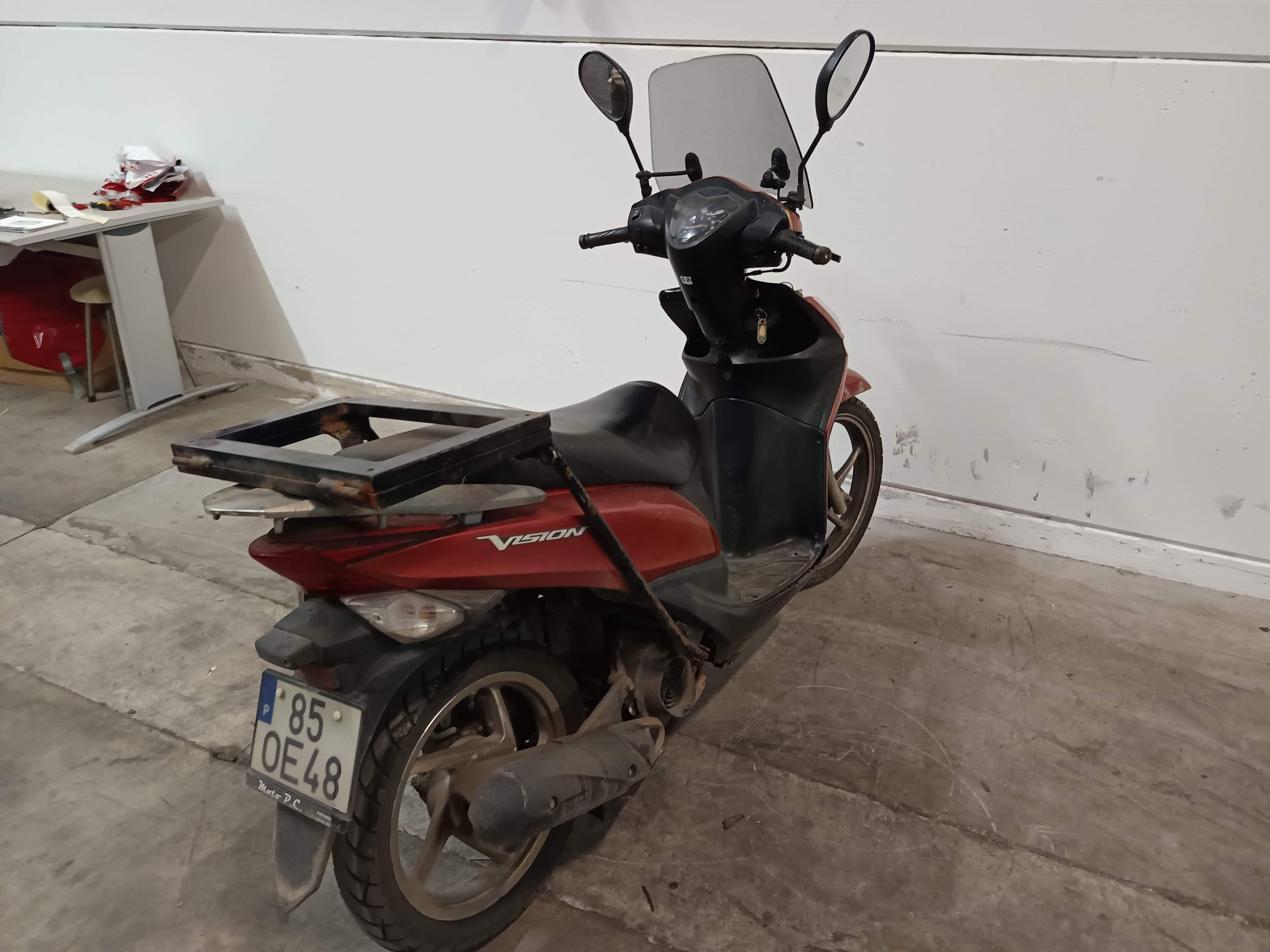 Honda Vision · Año 2013 — imagen 7