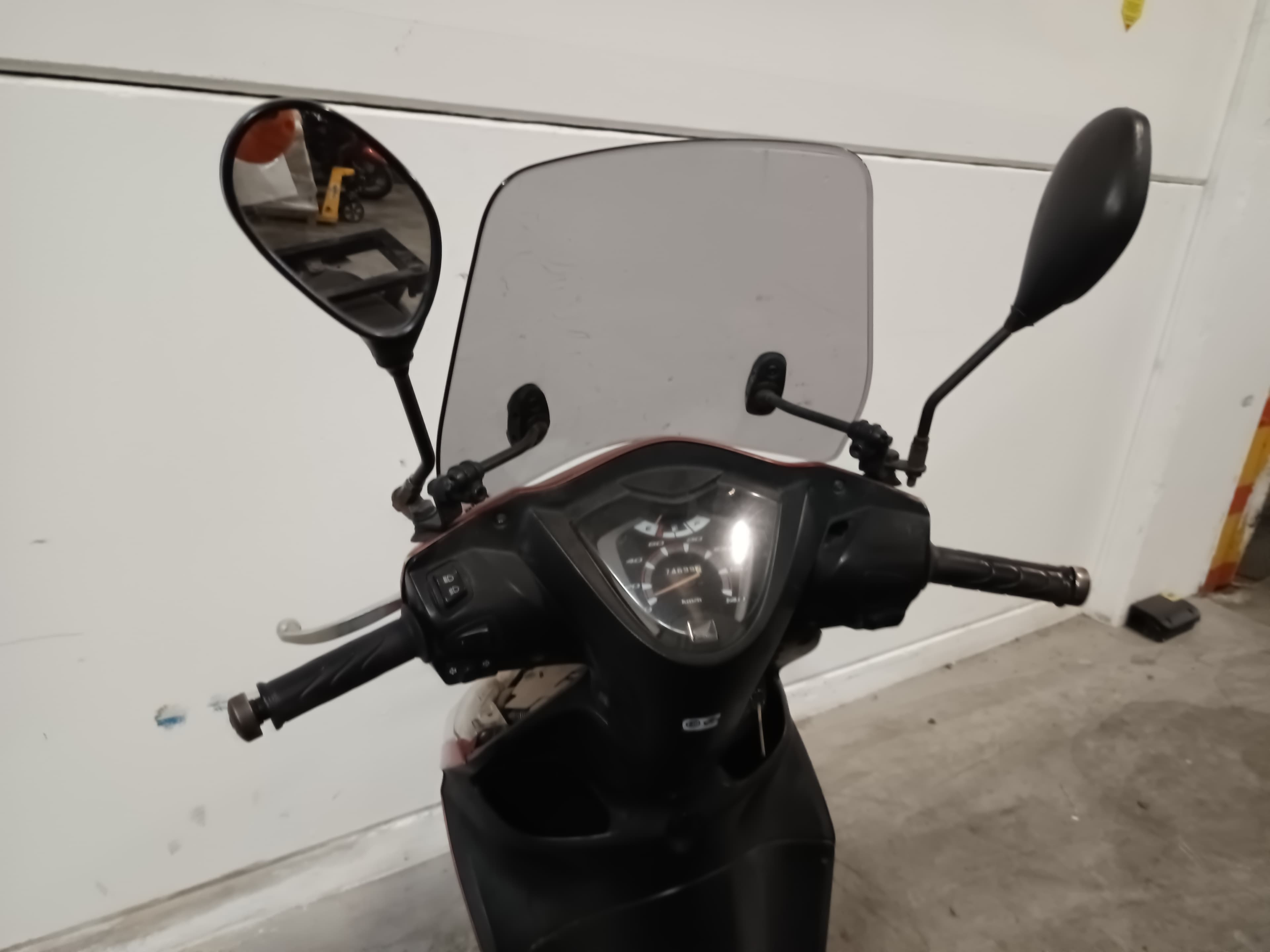 Honda Vision · Año 2013 — imagen 11