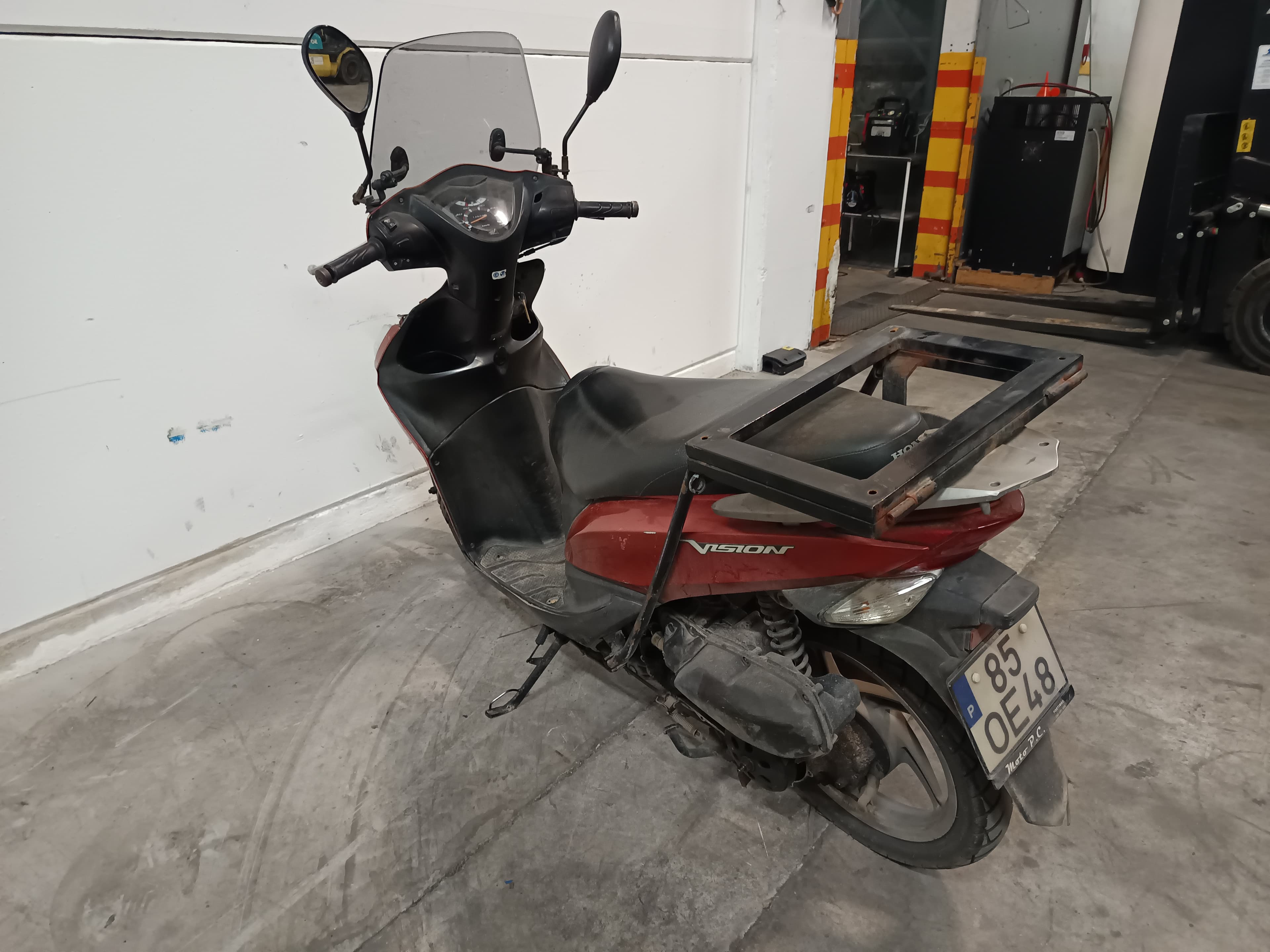 Honda Vision · Año 2013 — imagen 6