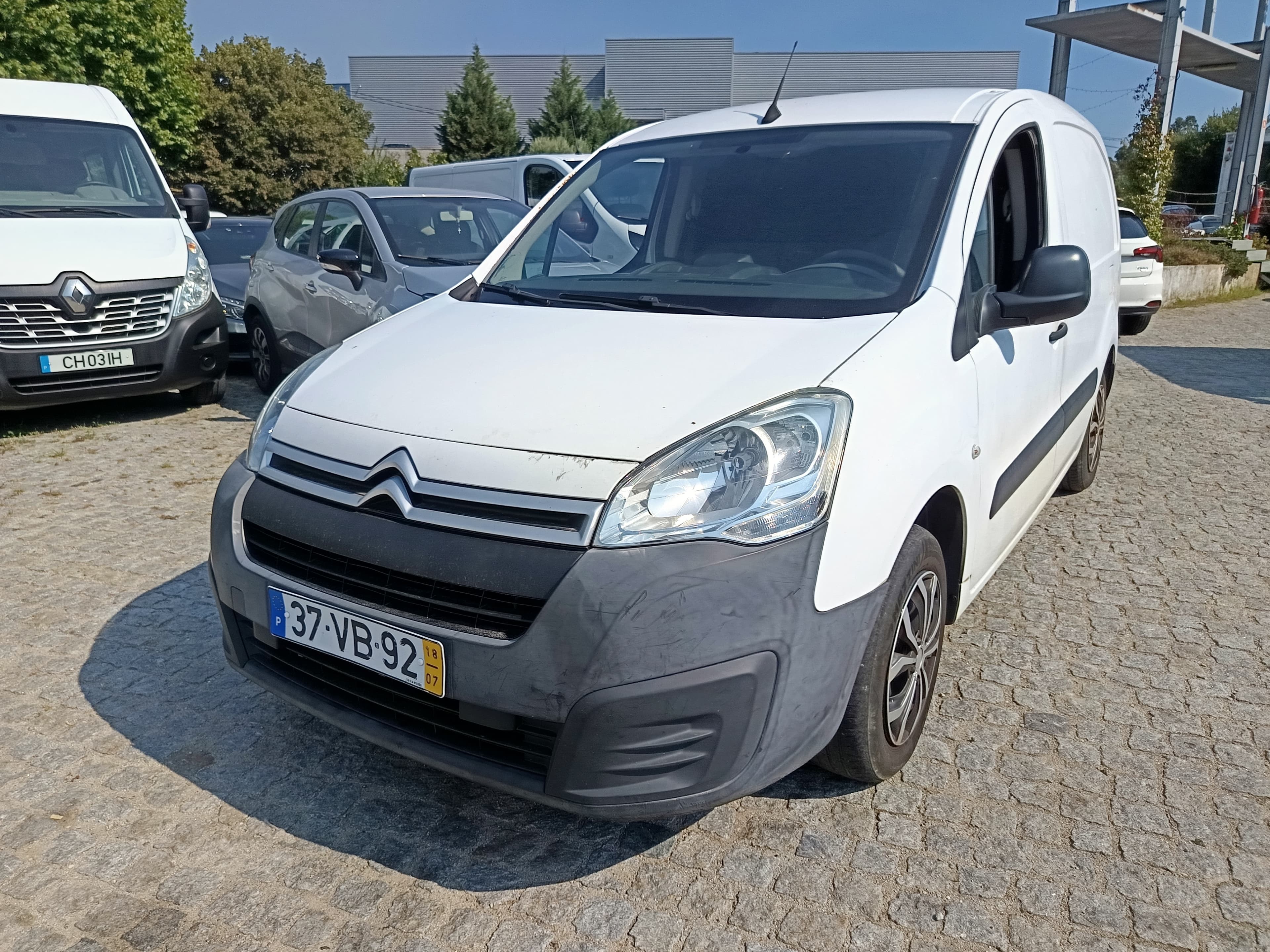 Citroën Berlingo · Ano 2018 — imagem 1