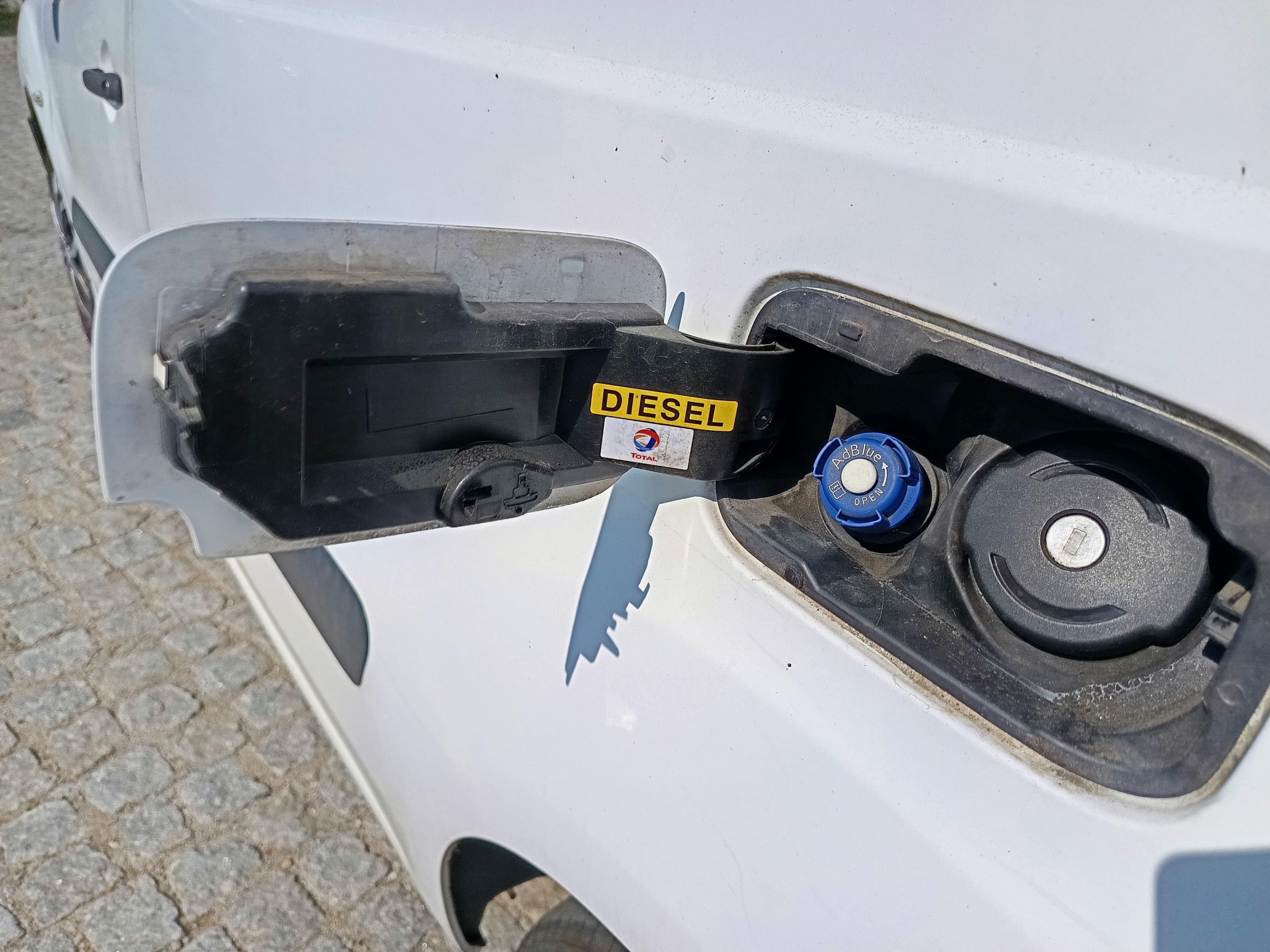 Citroën Berlingo · Ano 2018 — imagem 14
