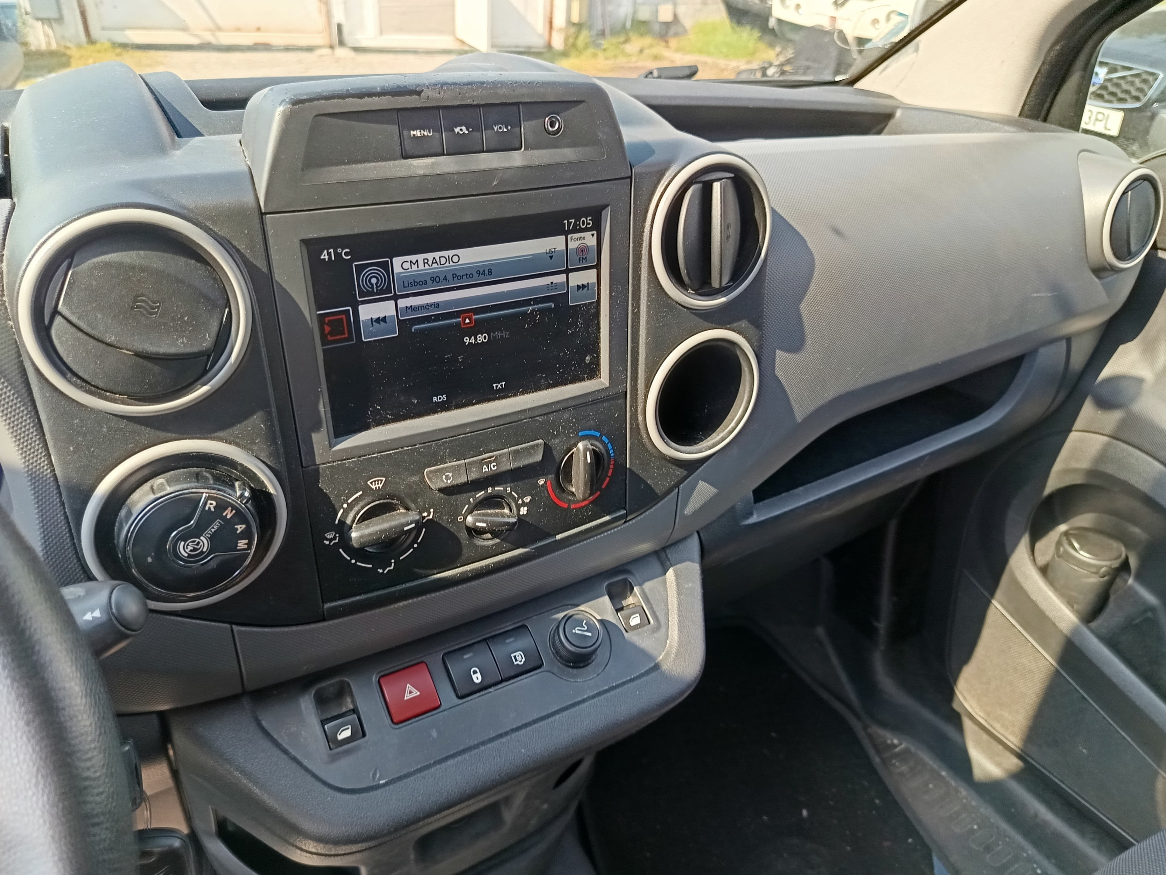 Citroën Berlingo · Ano 2018 — imagem 30