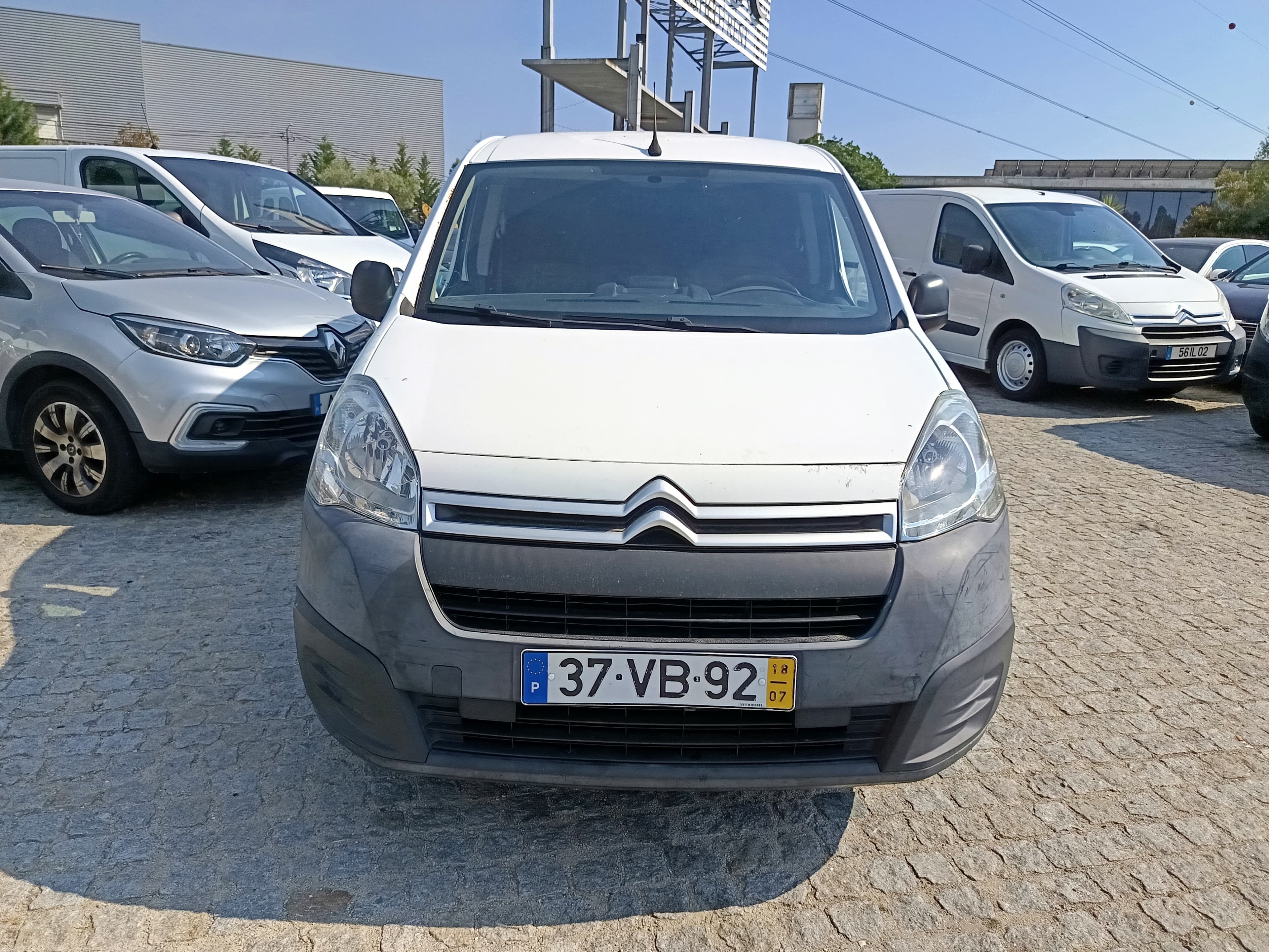 Citroën Berlingo · Ano 2018 — imagem 2