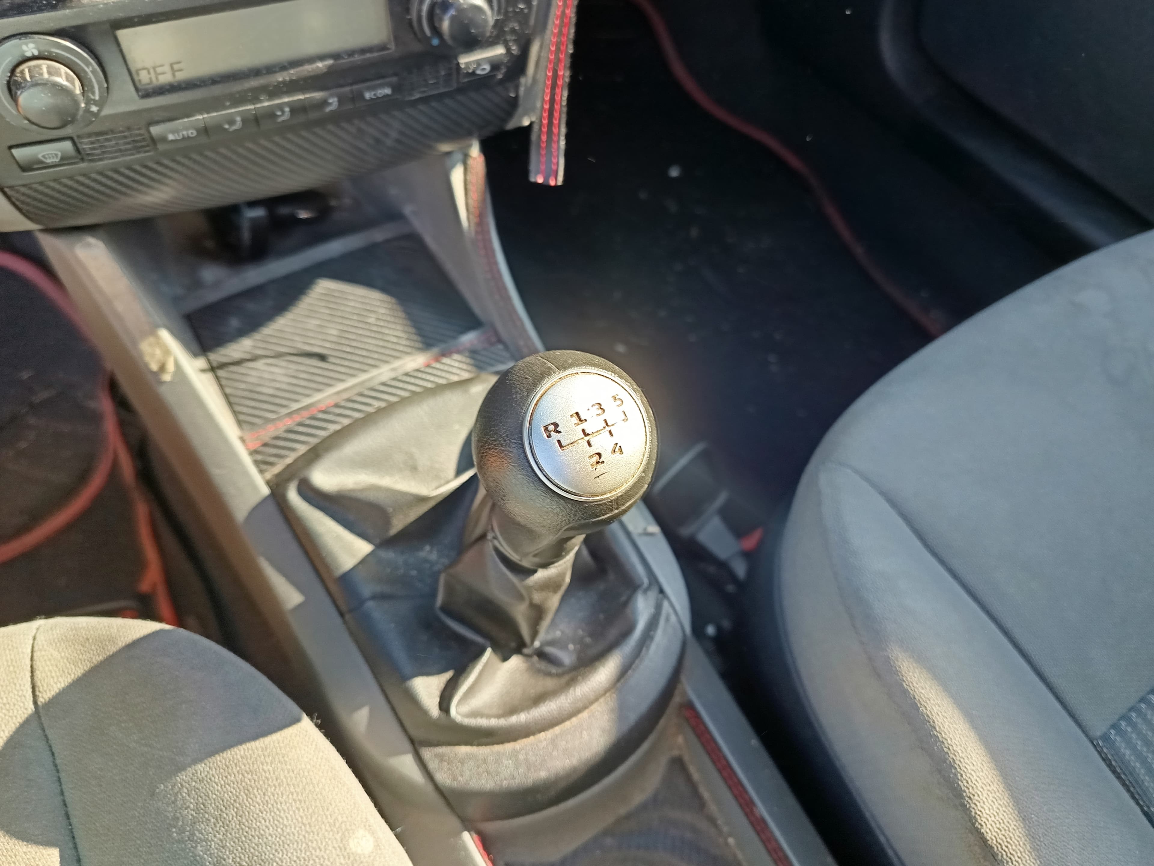 Seat Ibiza · Ano 2002 — image 46